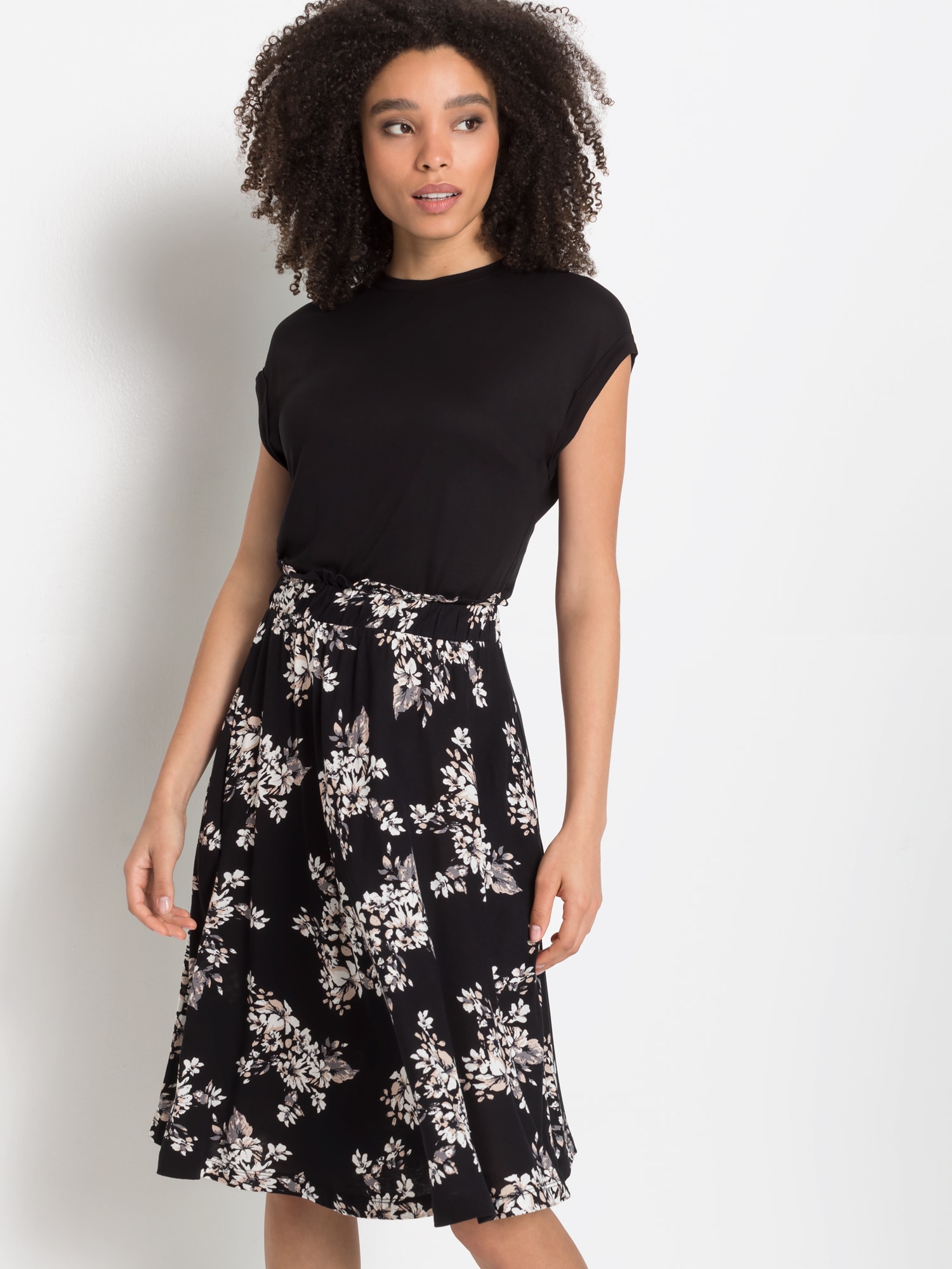 LASCANA Jerseykleid, mit Paperbag-Bund günstig online kaufen