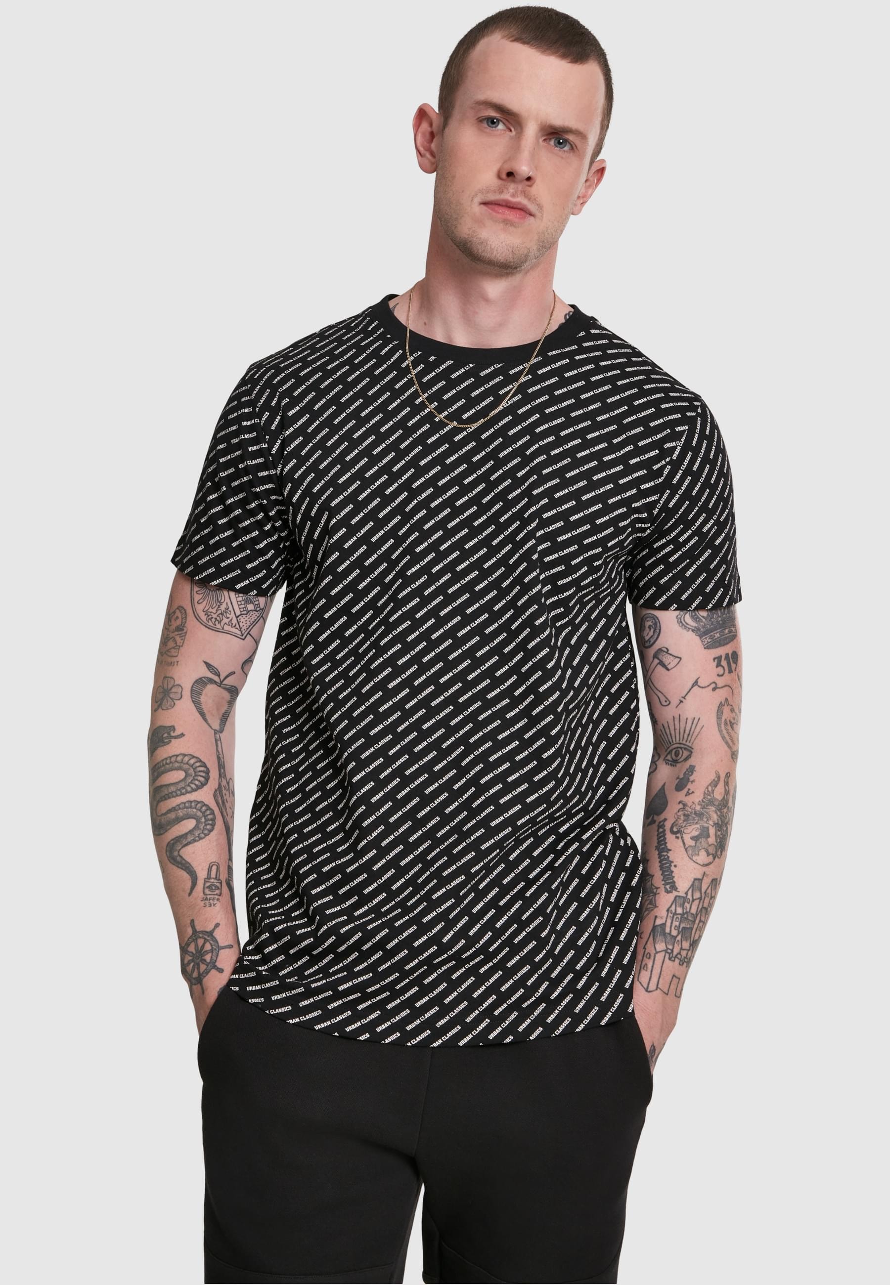 URBAN CLASSICS T-Shirt »Urban Classics Herren Allover Logo Tee«, (1 tlg.)