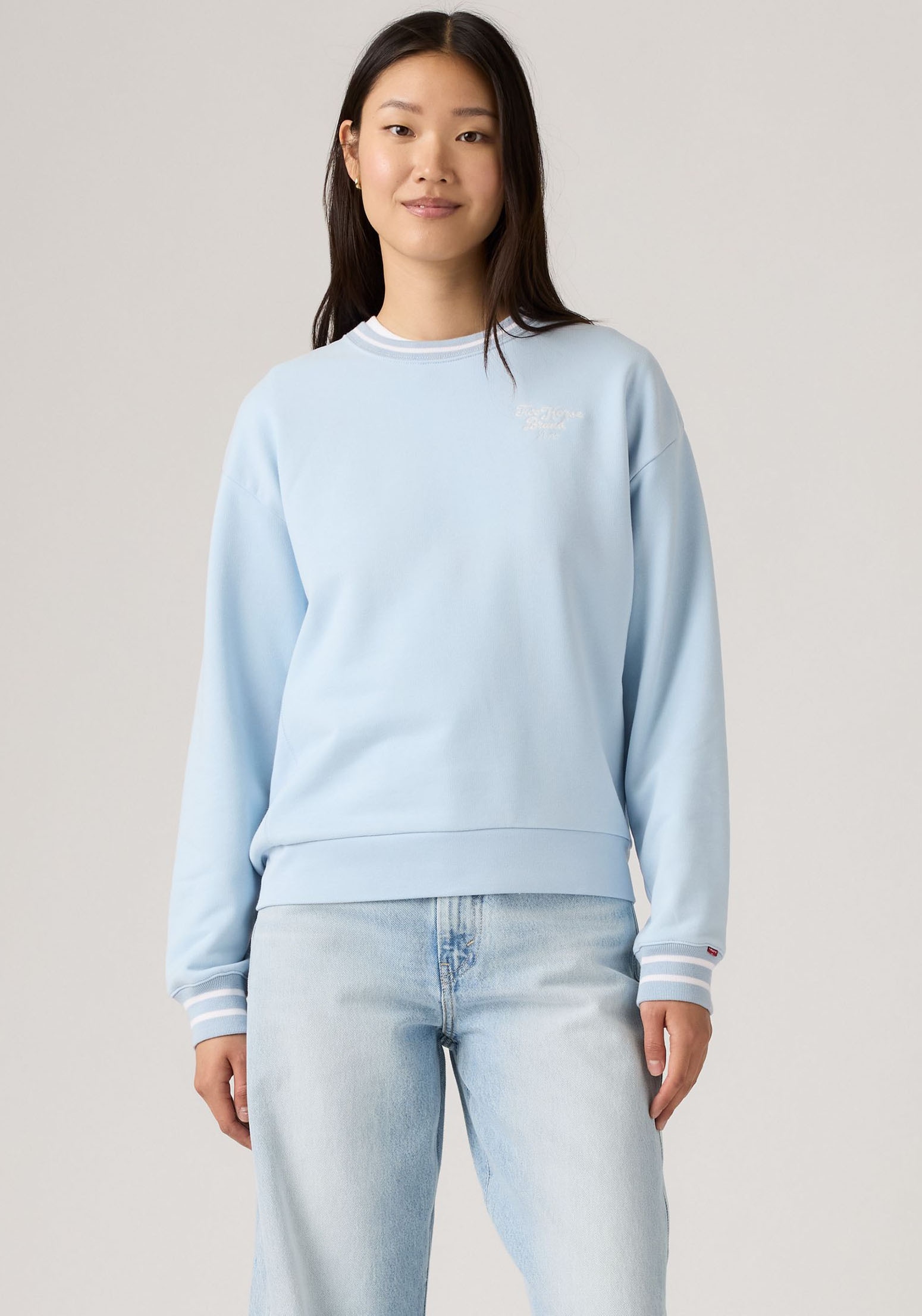 Levis Sweatshirt "GR HERITAGE SPORT", mit Stickerei im Front- und Rückenber günstig online kaufen