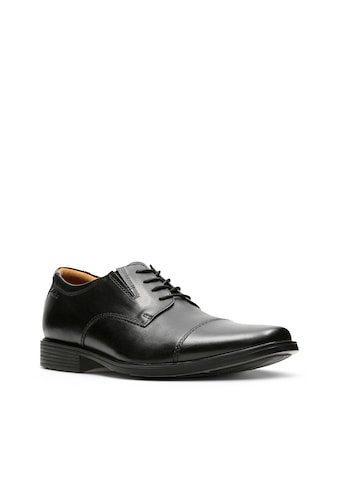 Clarks Suvarstomi batai »Tilden Cap« su stili...