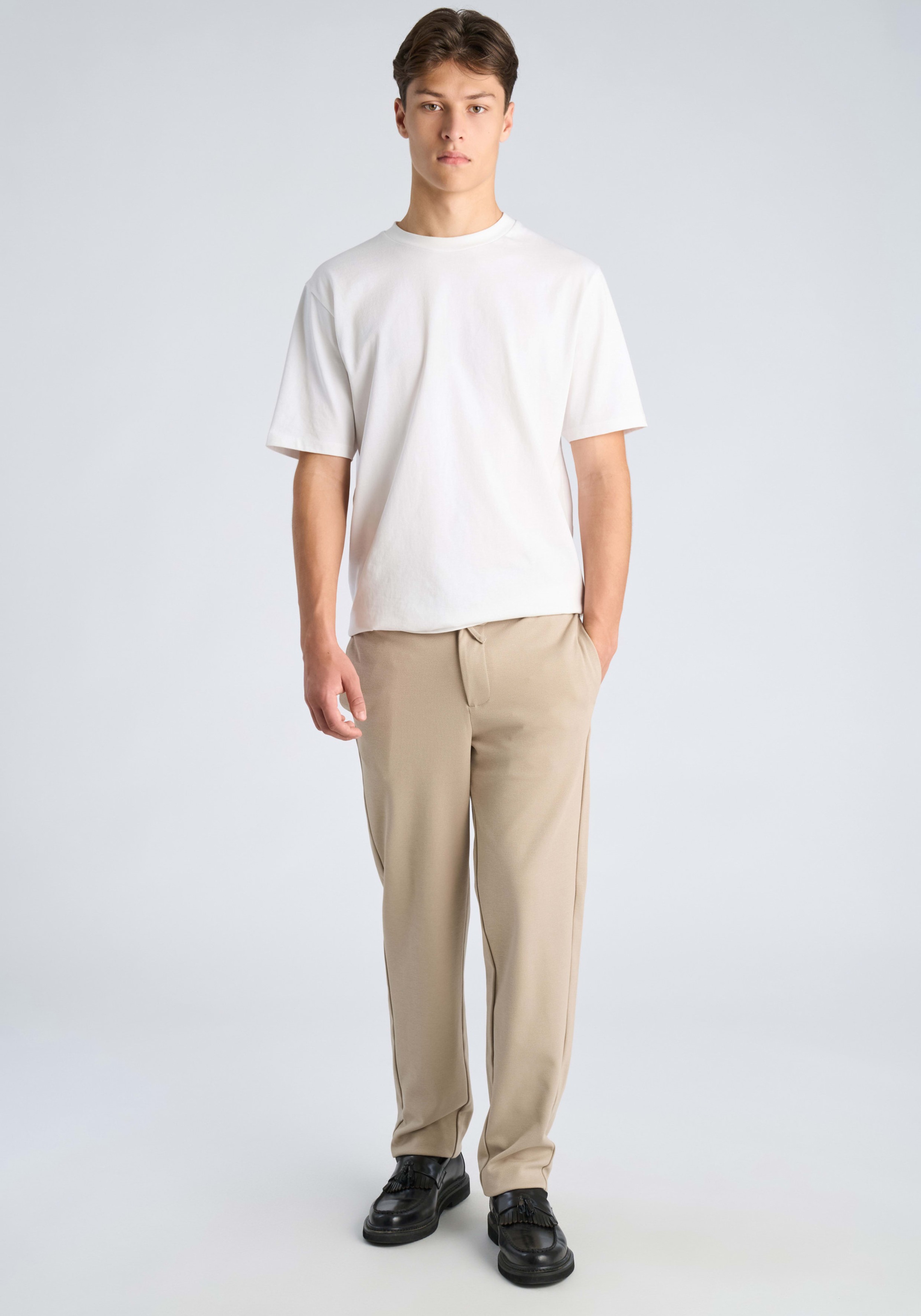 LINDBERGH Jogginghose  mit elastischem Bund mit Kordelzug