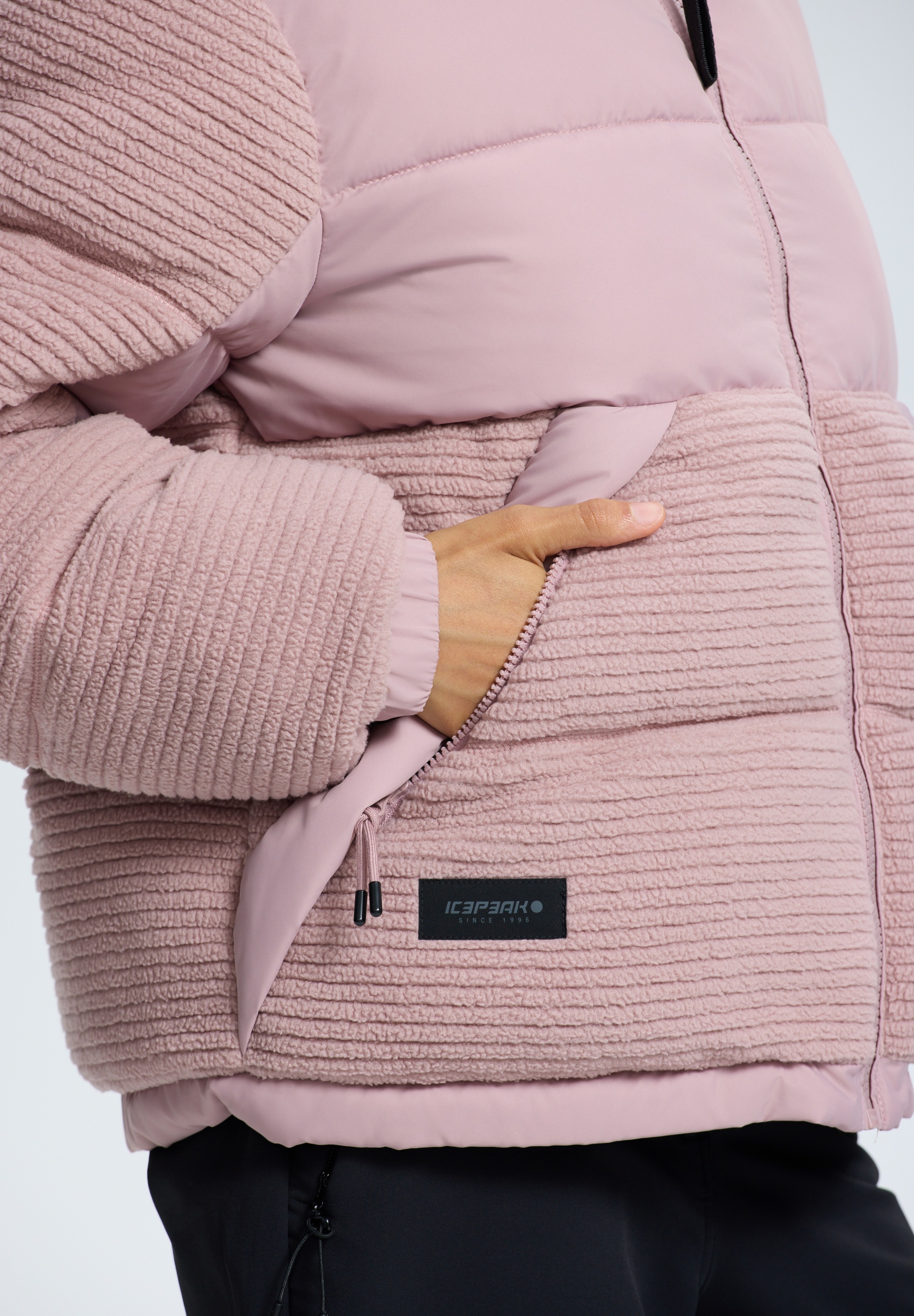 Thumbnail - Icepeak Steppjacke "ICEPEAK AALAT" mit verstellbarer, einrollbarer Kapuze, mit elastischen Ärmelbündchen