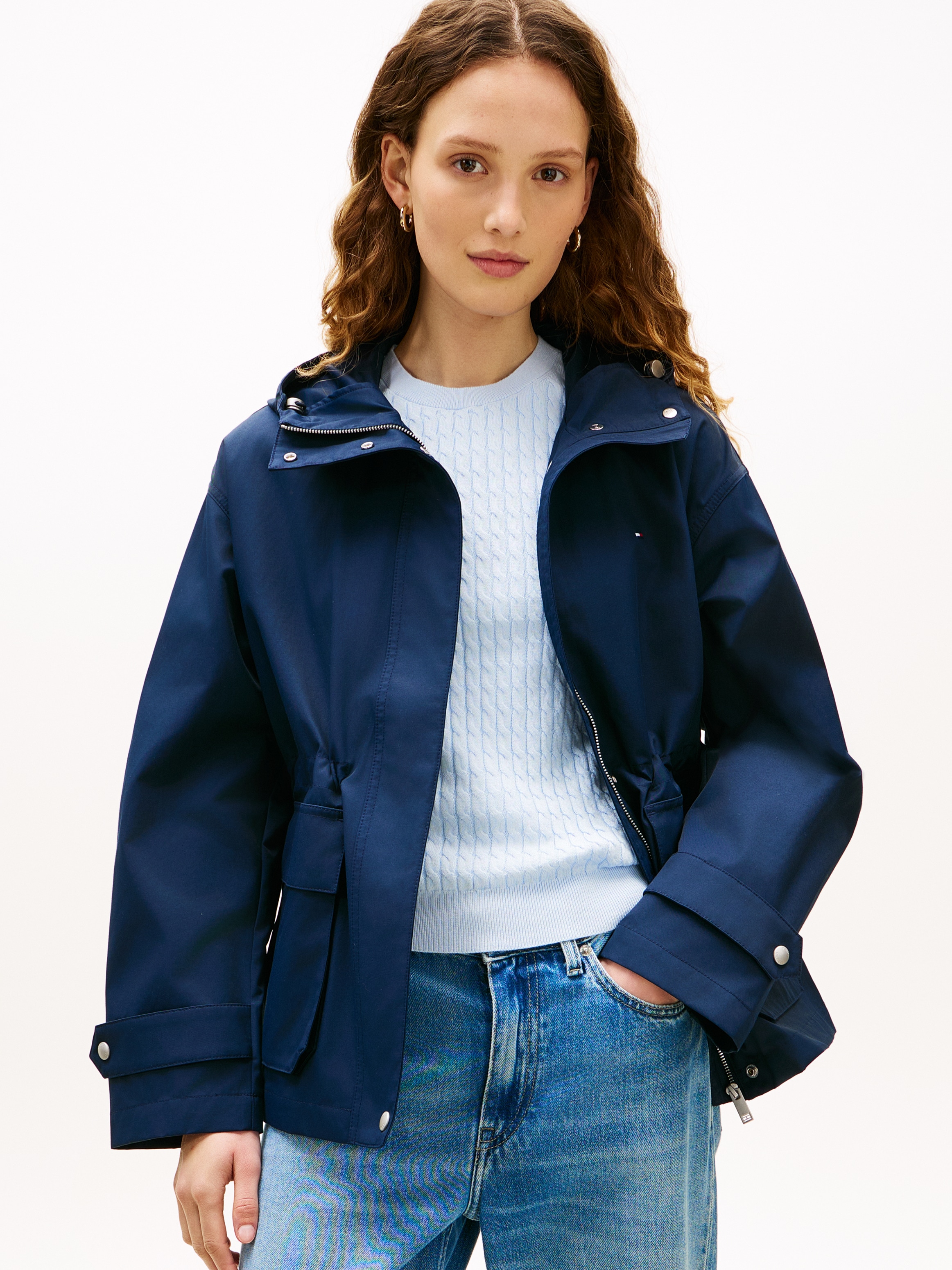 Tommy Hilfiger "COTTON NYLON UTILITY SHORT PARKA" mit Kapuze mit verdecktem Reißverschluss