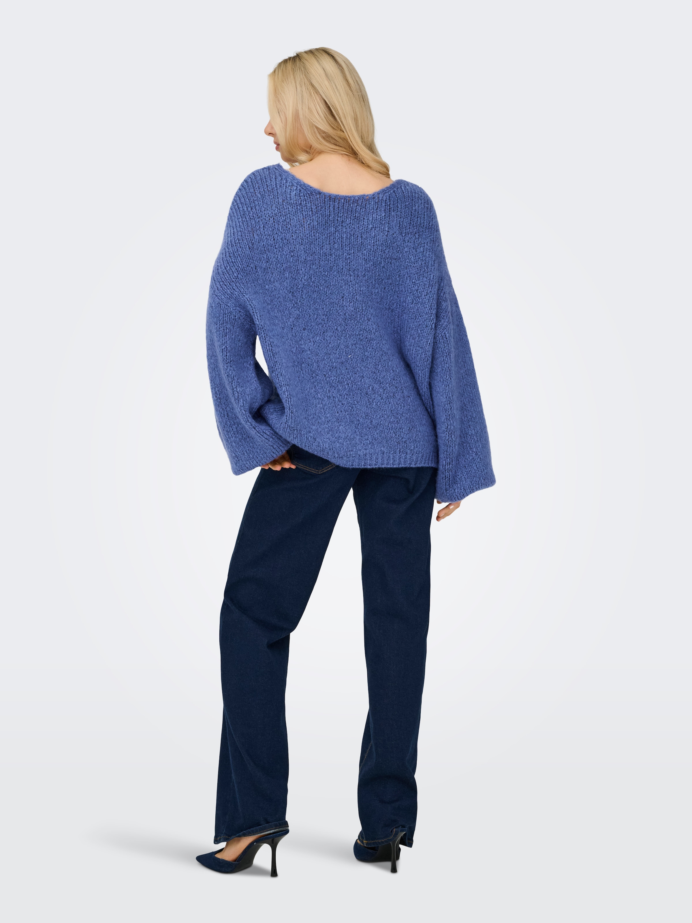 JDY V-Ausschnitt-Pullover »JDYDINEA L/S REVERSIBLE PULLOV. KNT NOOS« der V-Ausschnitt kann vorn und hinten getragen werden