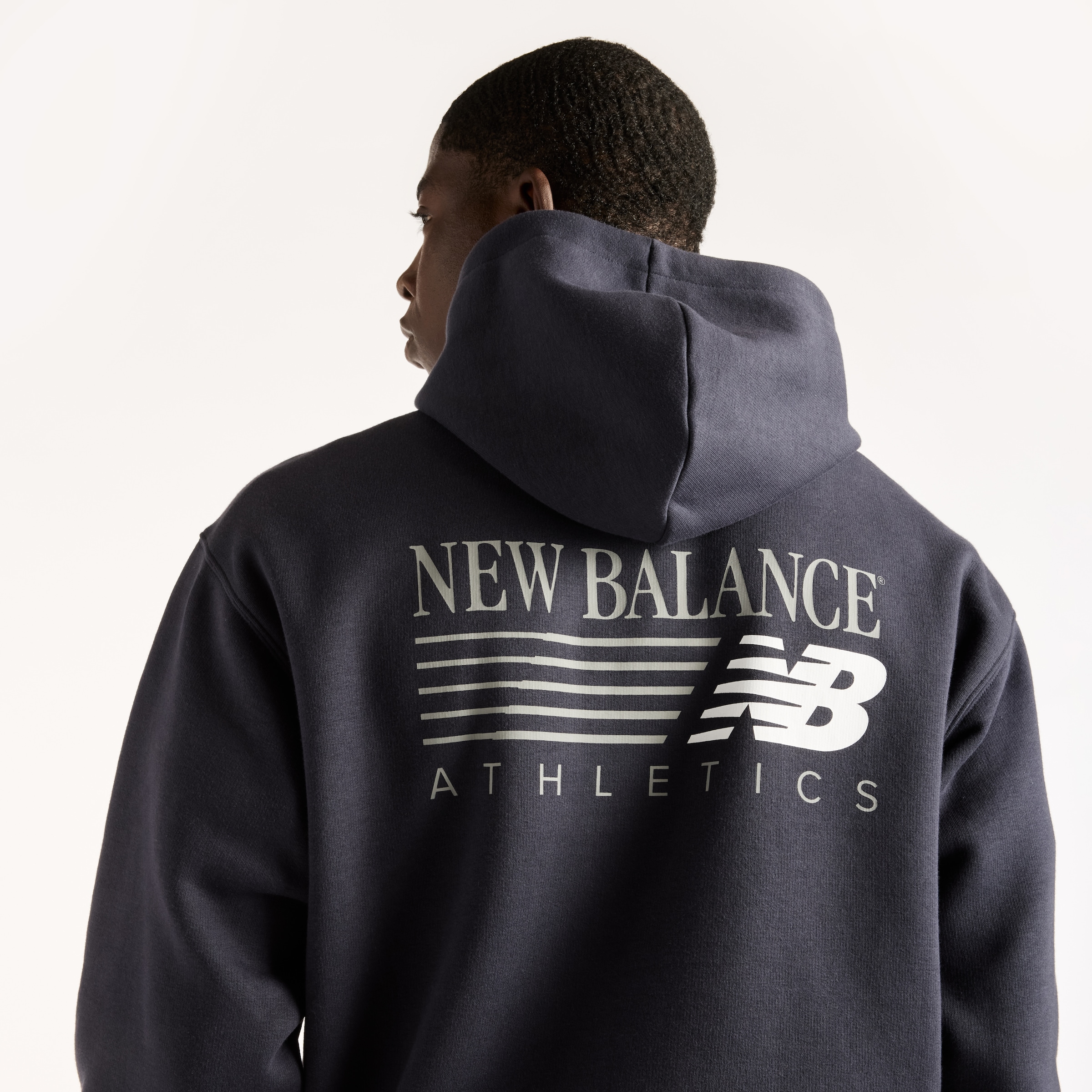 New Balance Kapuzensweatshirt »REIMAGINED FLEECE HOODIE«, sportlicher Look, aus Baumwolle und Polyester, klassischer Schnitt
