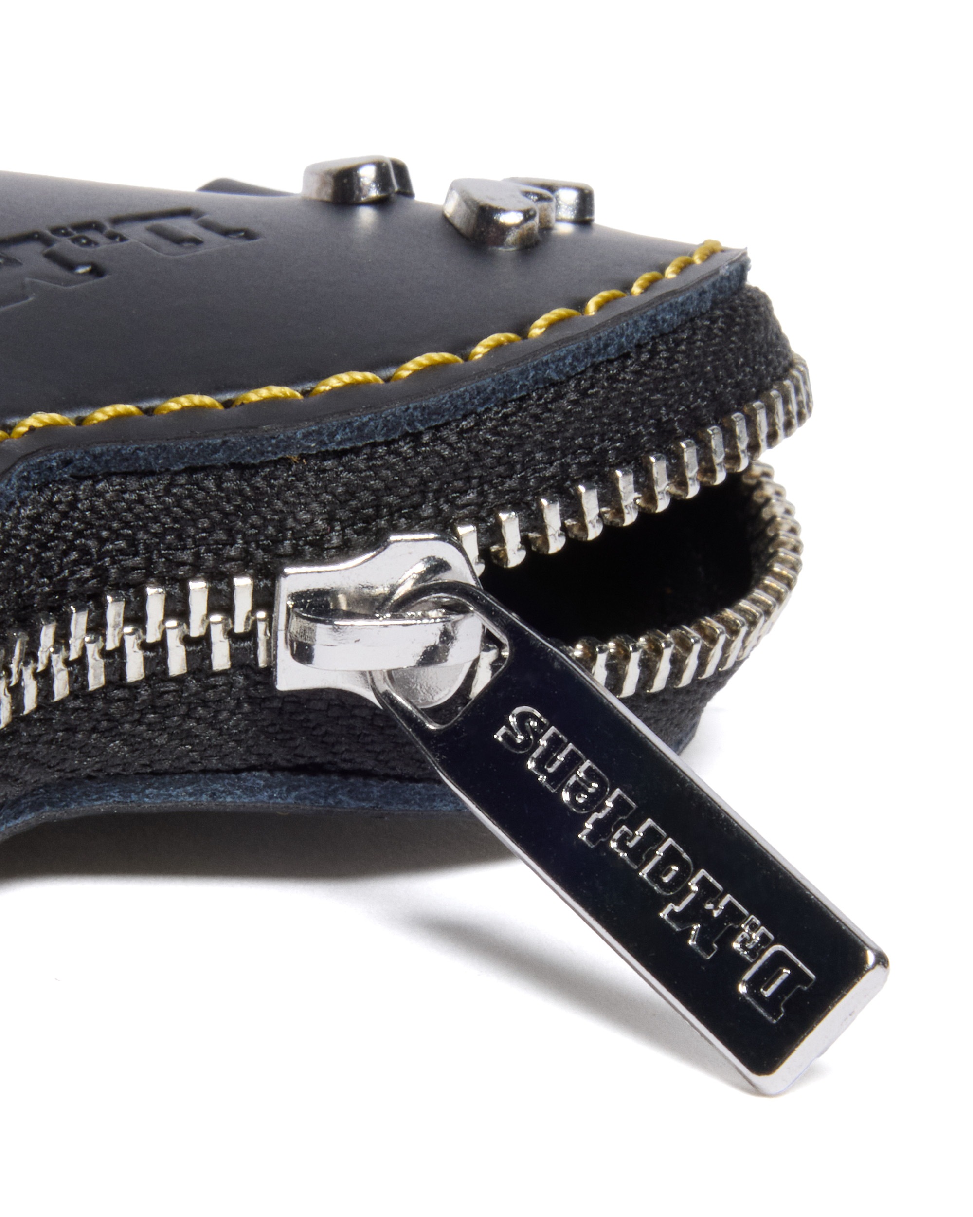 DR. MARTENS Schlüsseltasche »Heart Purse« Mini Portemonnaie, Purse in Herz-Form, Schlüsselanhänger