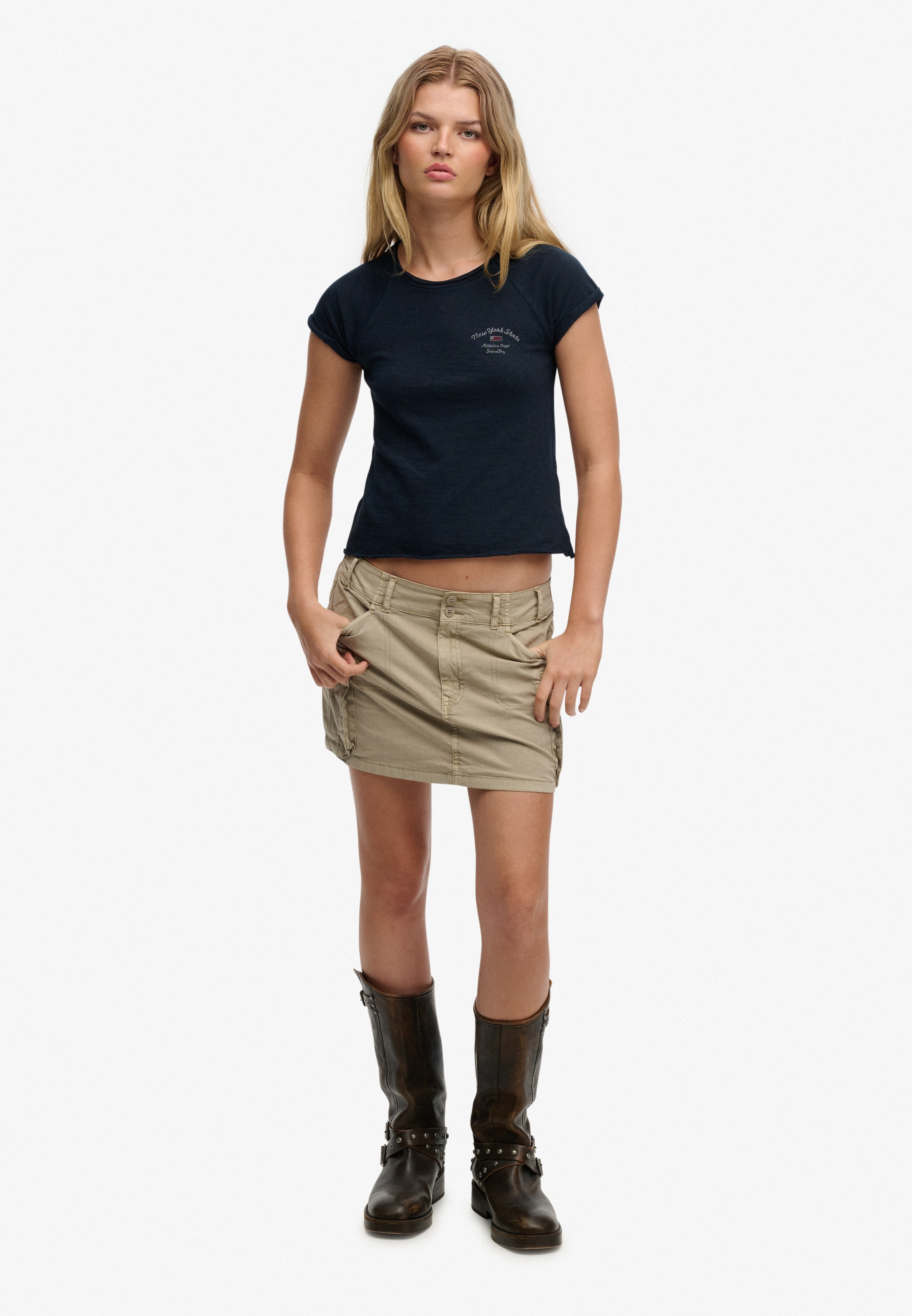 Superdry Kurzarmshirt »ATH ESS SLUB GRAPHIC TEE« Baumwolle, skinny fit
