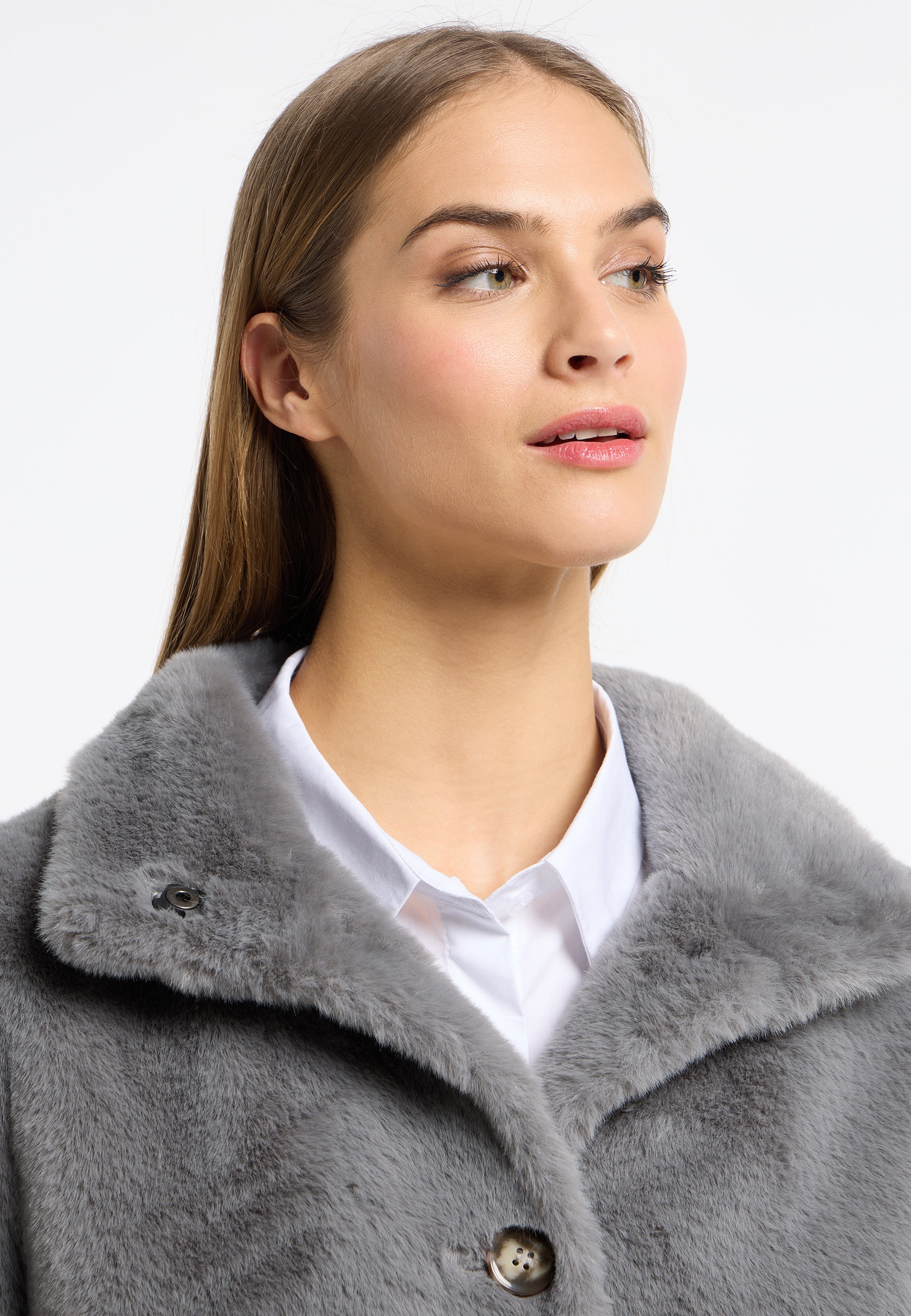 Frieda & Freddies Fellimitatjacke »Fake Fur Jacket / Cheyenne«, mit Label-Applikationen