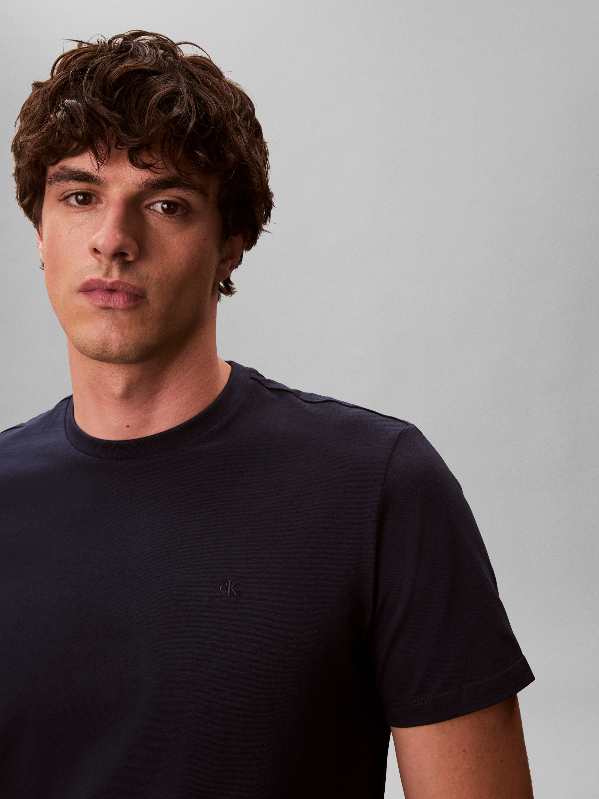 Calvin Klein Jeans T-Shirt »SS CLASSIC MONOGRAM TEE 2PK« 2 Stk. Mit Rundhalsausschnitt, regular fit