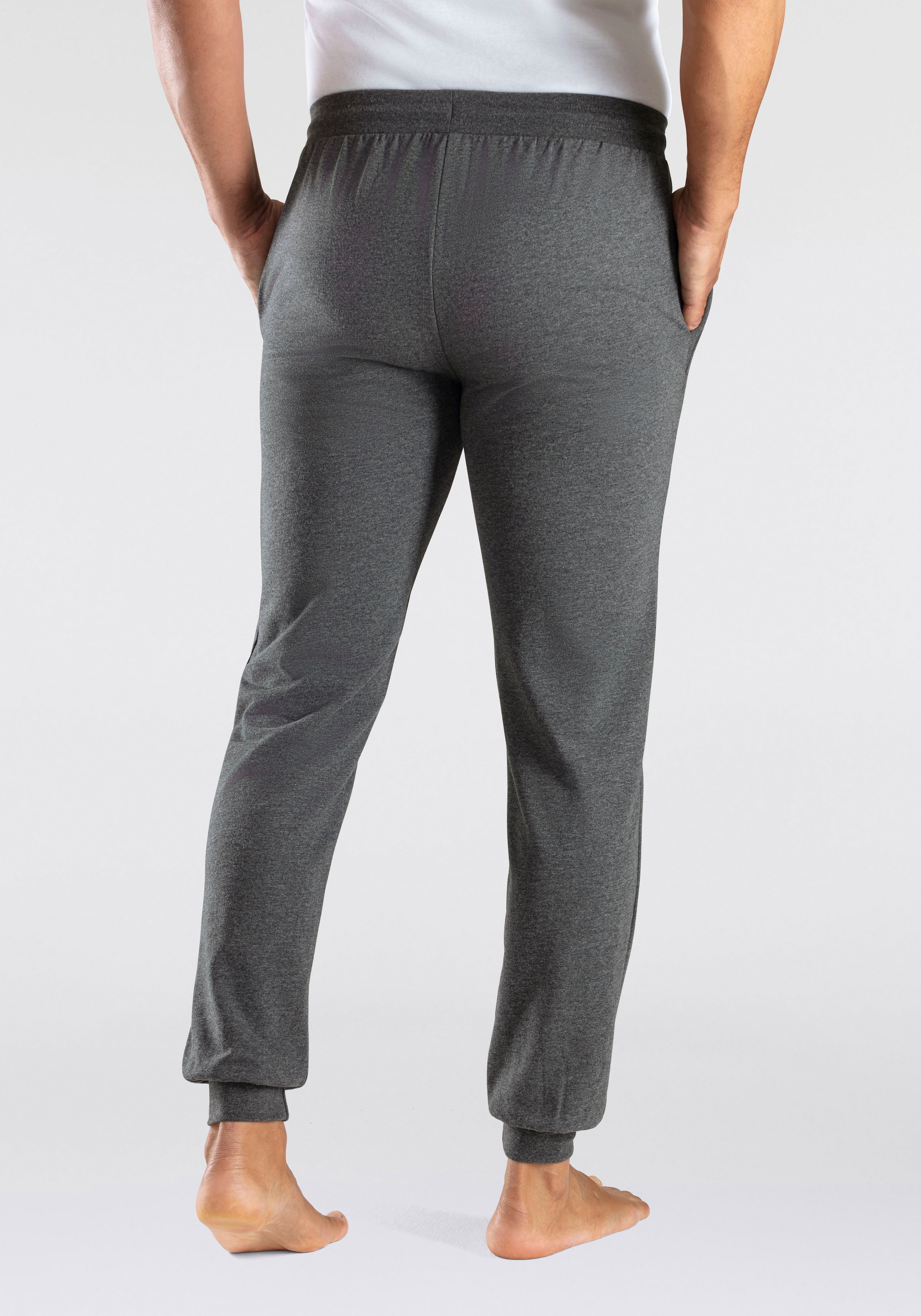 Bench. Loungewear Sweathose, Jogginghose mit Kordel, aus Baumwoll-Mix günstig online kaufen