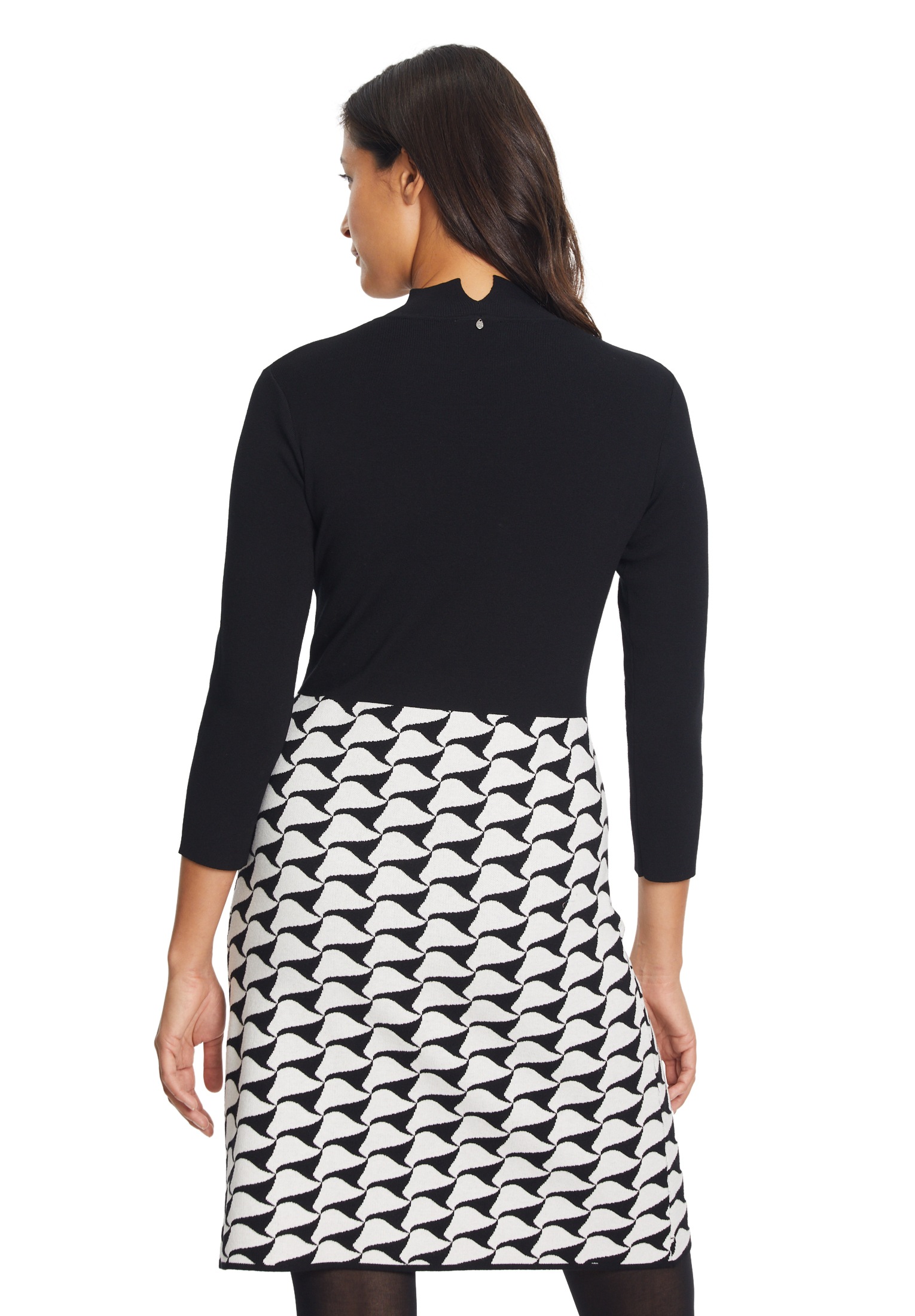 Vera Mont Strickkleid »Vera Mont Strickkleid mit Strickdetails«, Design