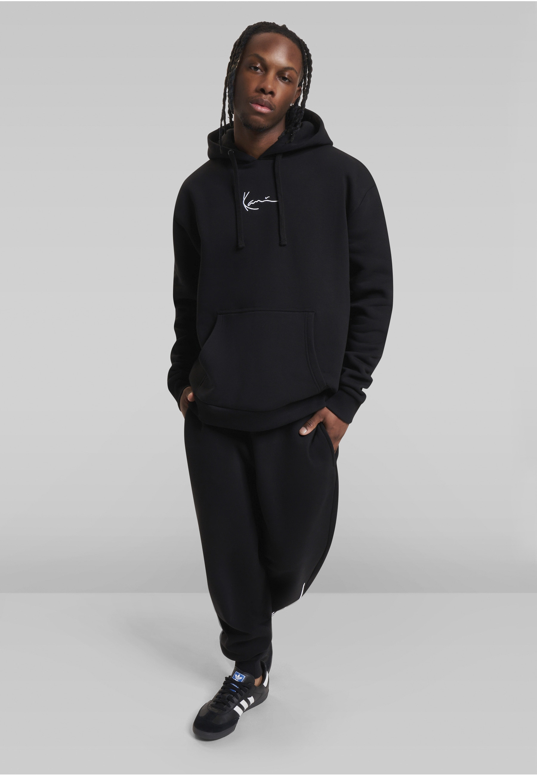 Karl Kani Sweathose »Karl Kani Essential Sweatsuit (Relaxed fit sweatpants)«