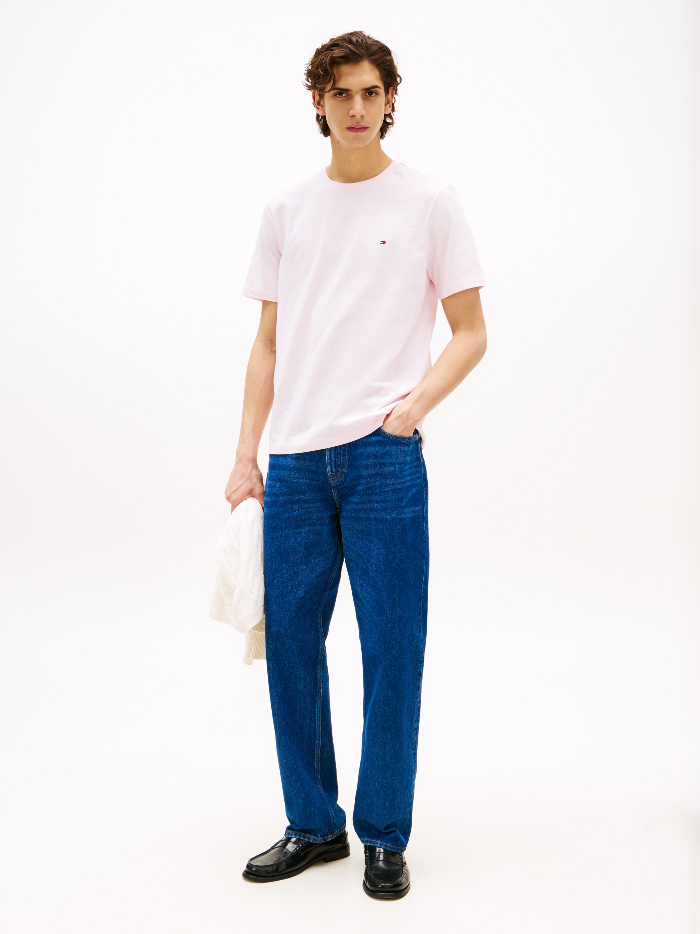 Tommy Hilfiger T-Shirt »ESSENTIAL REG FIT SOLID TEE«, mit Rundhalsausschnitt