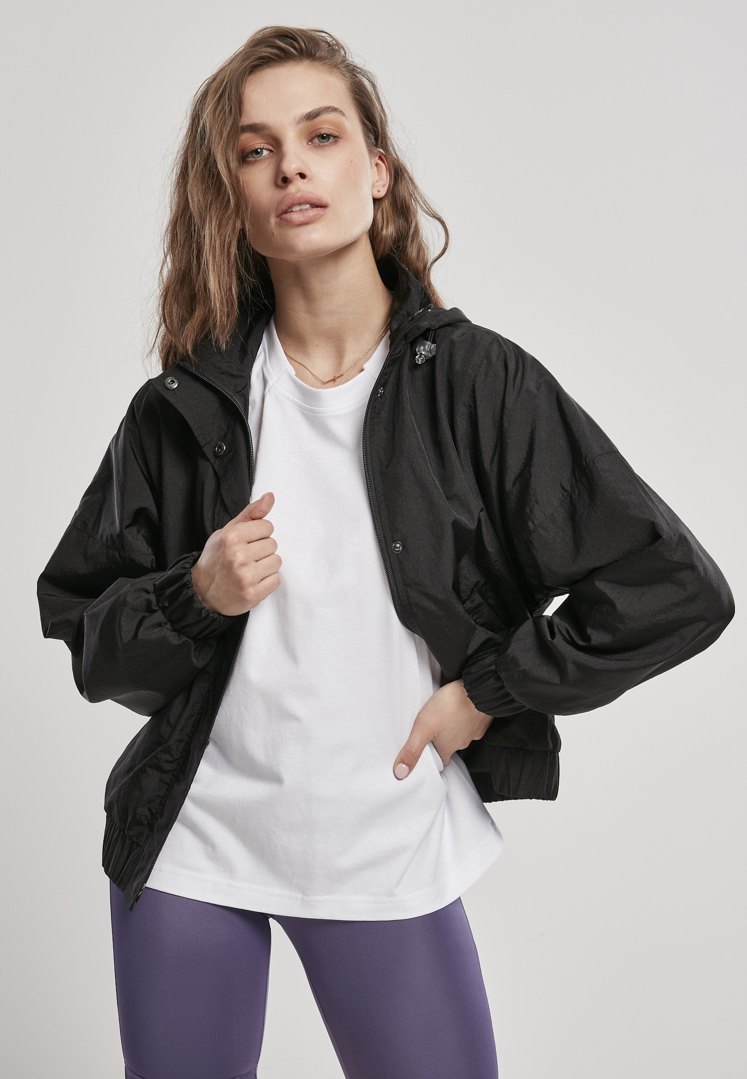 URBAN Outdoorjacke Shiny Oversized kaufen St.), (1 Kapuze Jacket«, Ladies online Crinkle mit BAUR »Frauen | Nylon CLASSICS