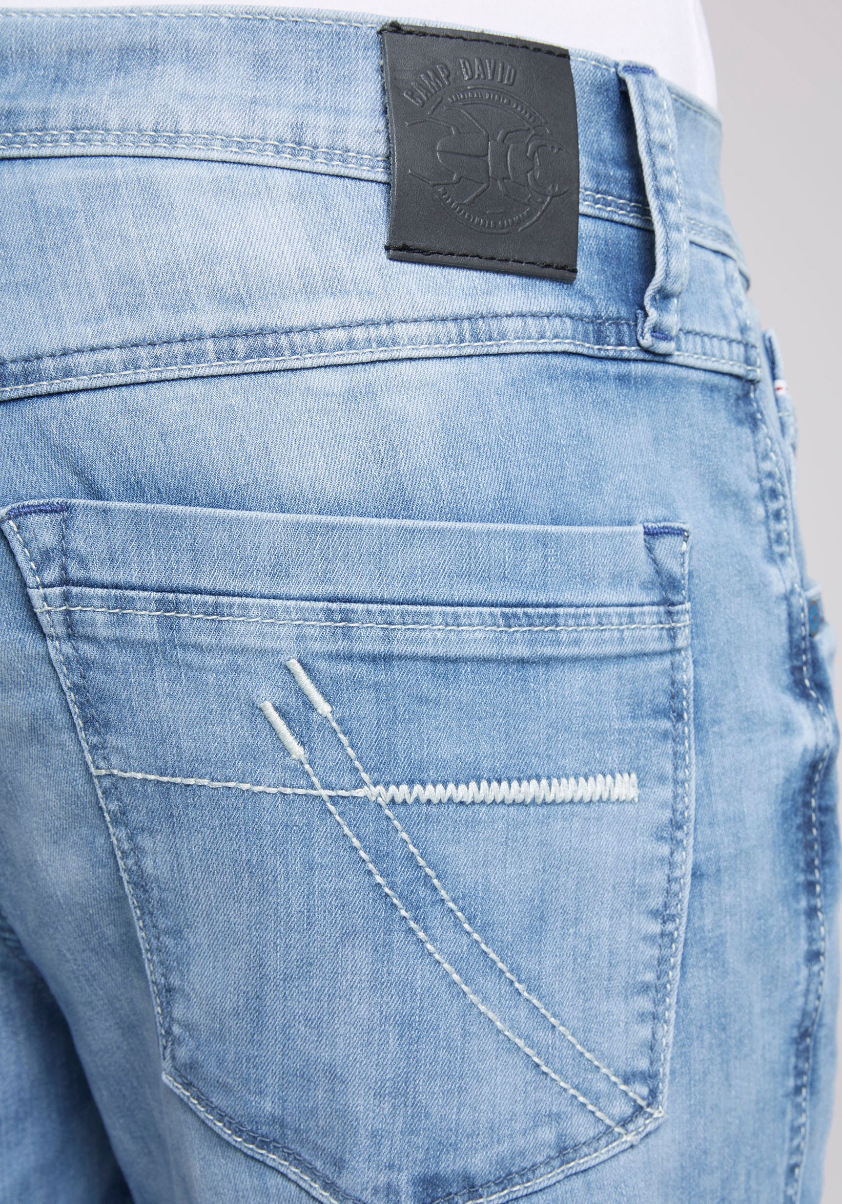 CAMP DAVID 5-Pocket-Jeans, Nähten BAUR ▷ | dünnen bestellen mit