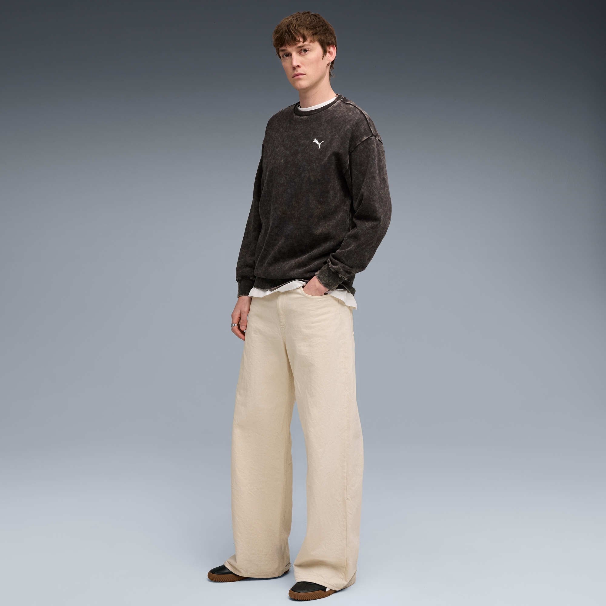 PUMA Langarmshirt »ESS ELEVATED RELAXED WASH CREW FL« sportlicher Stil, Rundhalsausschnitt, aus Baumwollmischung