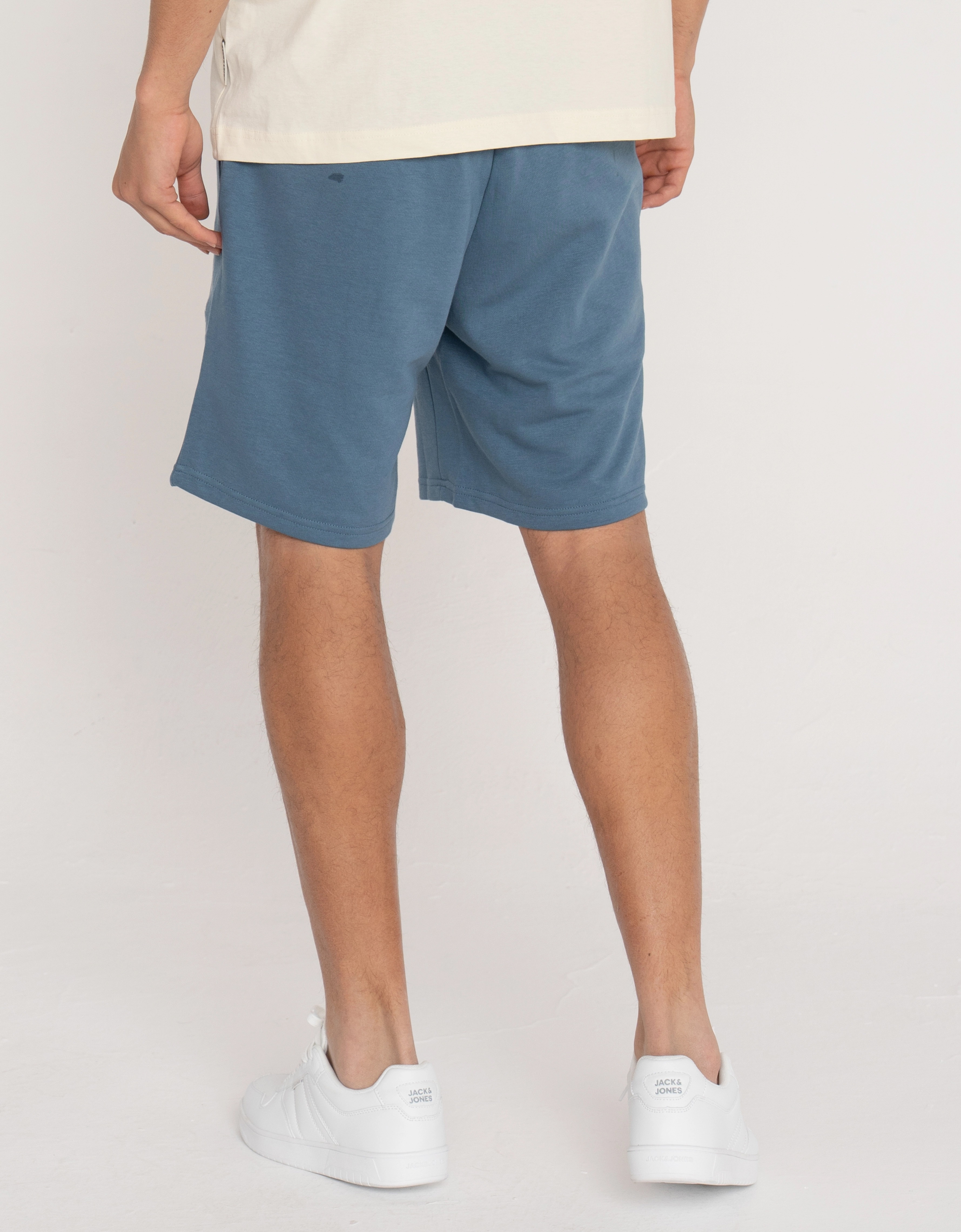Thumbnail - Jack & Jones Shorts "JPSTGORDON STAR JJ SWEAT SHORTS SRT SN" mit Logo Schriftzug
