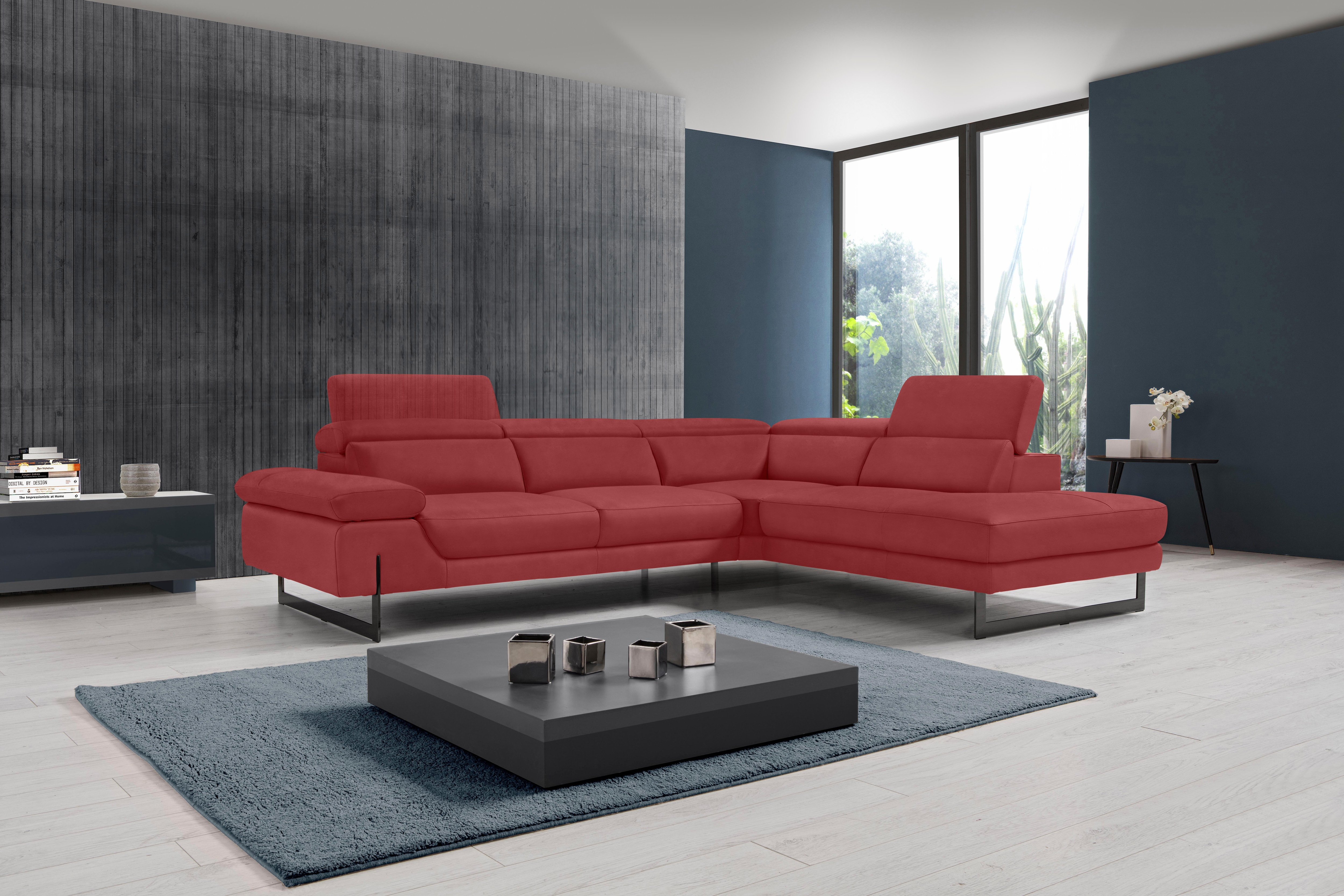 Egoitaliano Ecksofa "Queenie, extravagantes Sofa mit erstklassigem Sitzkomfort, L-Form" mit verstellbarer Armlehne und Kopfteilen für Wohlfühlkomfort
