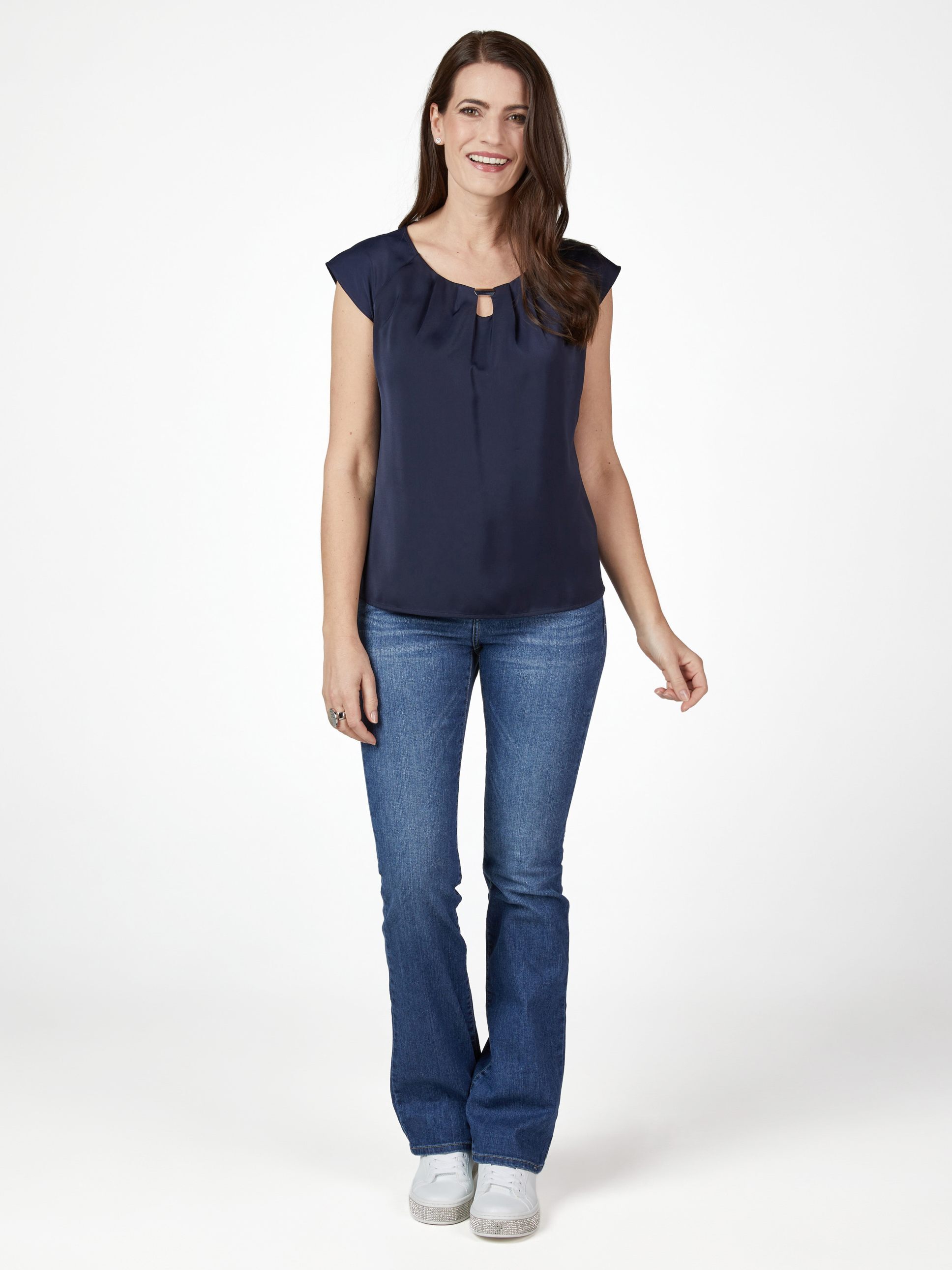 select By Hermann Lange "Hermann Lange Top"