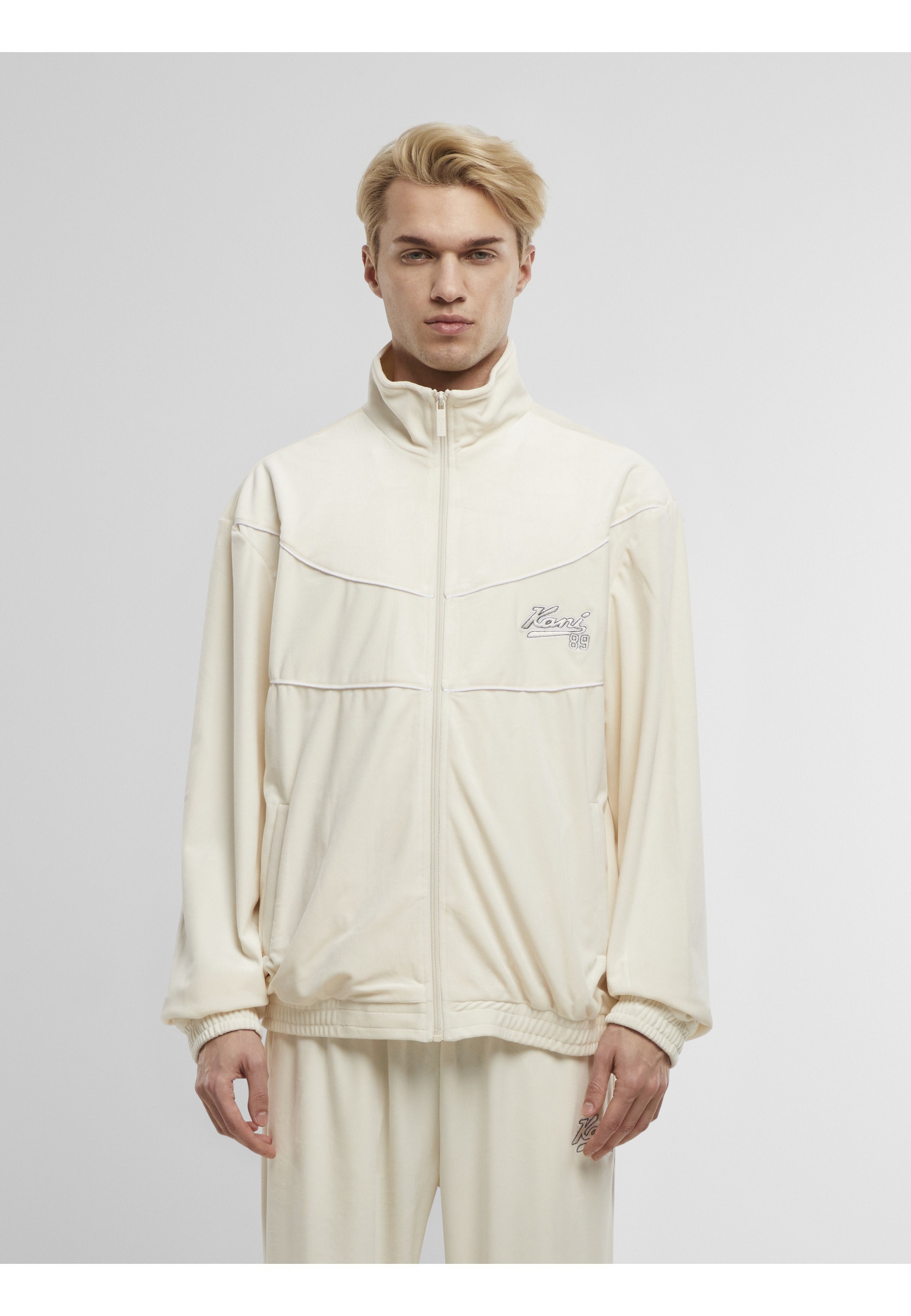 Karl Kani Trainingsjacke »Karl Kani Kani Varsity Velours Trackjacket« 1 Stk. tlg. ohne Kapuze