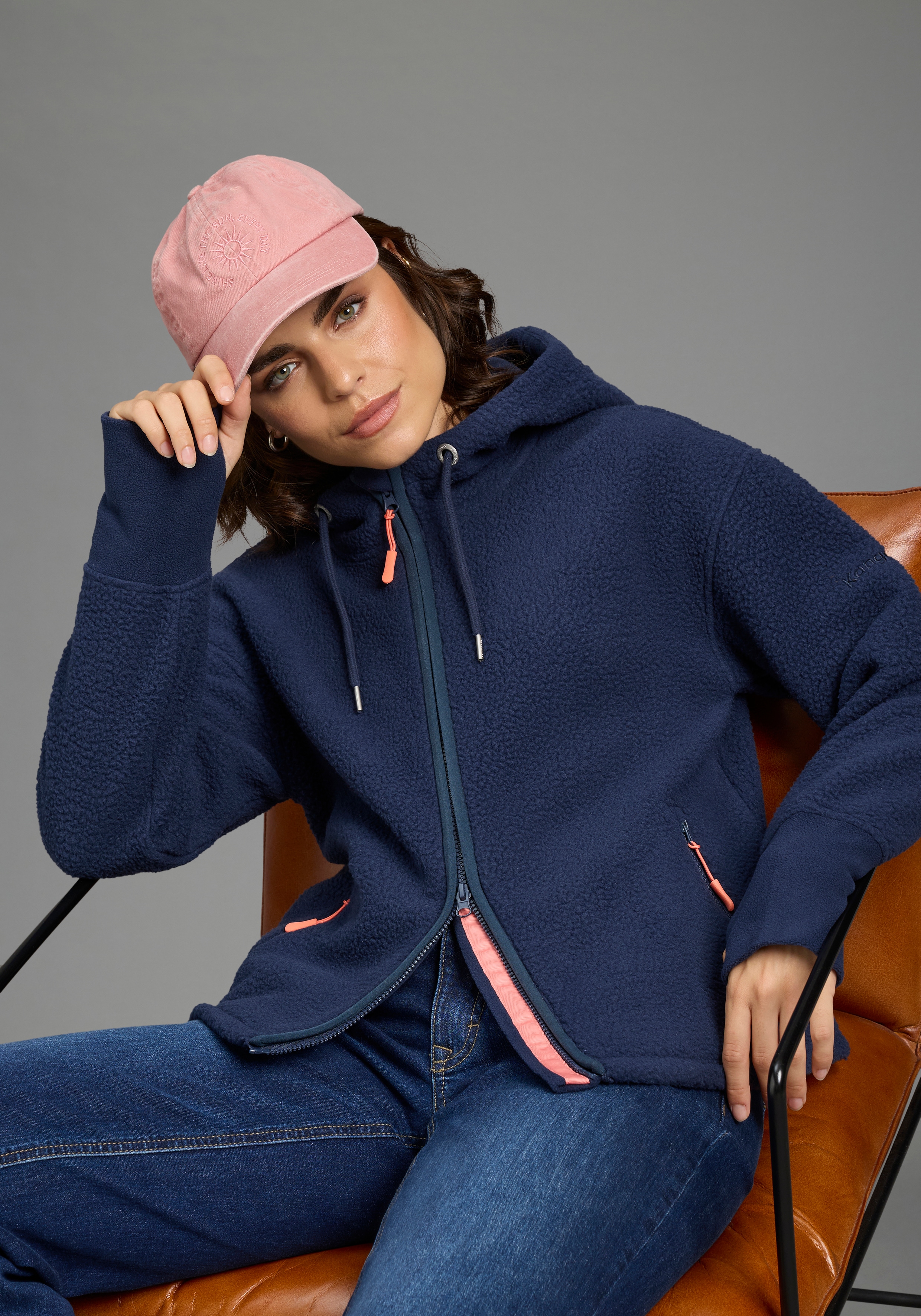 KangaROOS Fleecejacke mit Kapuze Teddy Fleece Jacke mit Kapuze für den Übergang