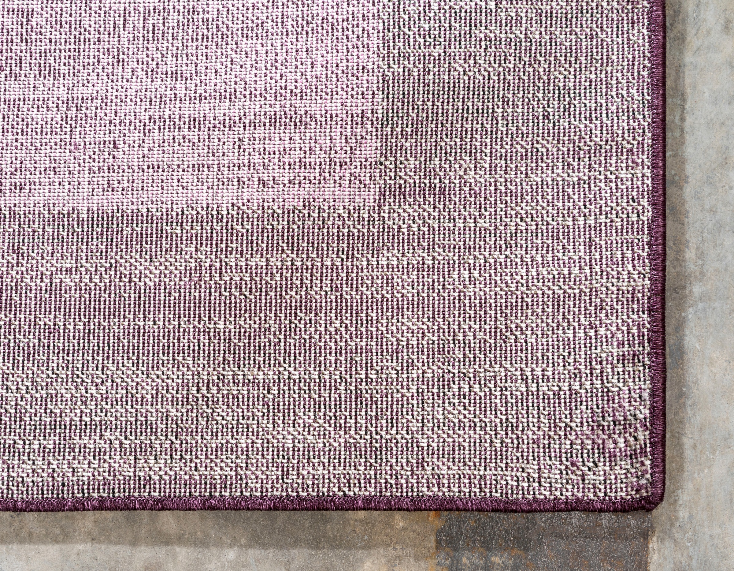 Teppich "Good Times, LAGERRÄUMUNG", lila (violett, elfenbeinfarben), B:66cm H:13mm L:91cm, Polypropylen (PP), MYFLAIR MÖBEL & ACCESSOIRES, Teppiche, Teppich, Kurzflor, gewebt, melierte Optik, mit Bordüre 2