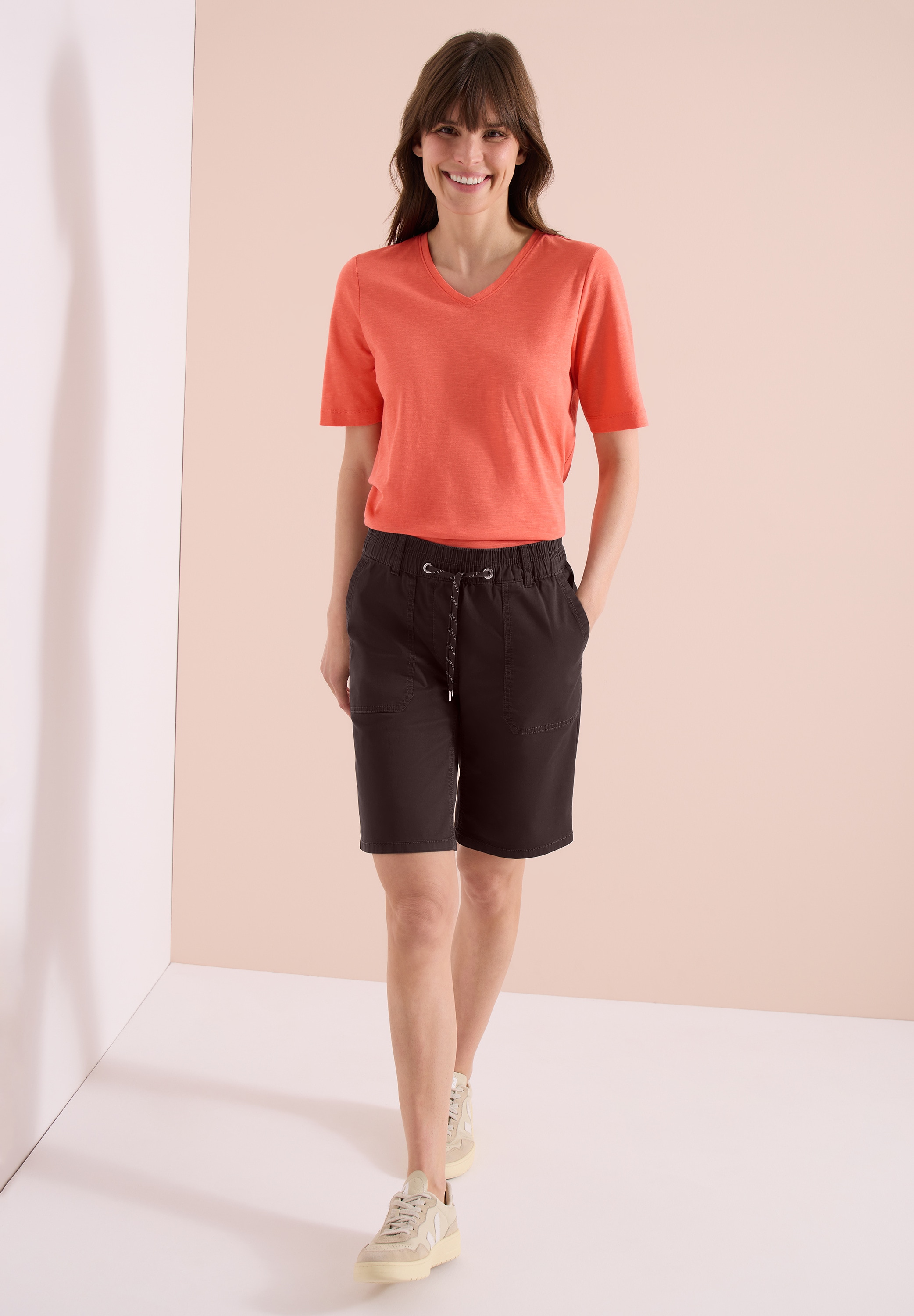 Cecil Shorts  Middle Waist