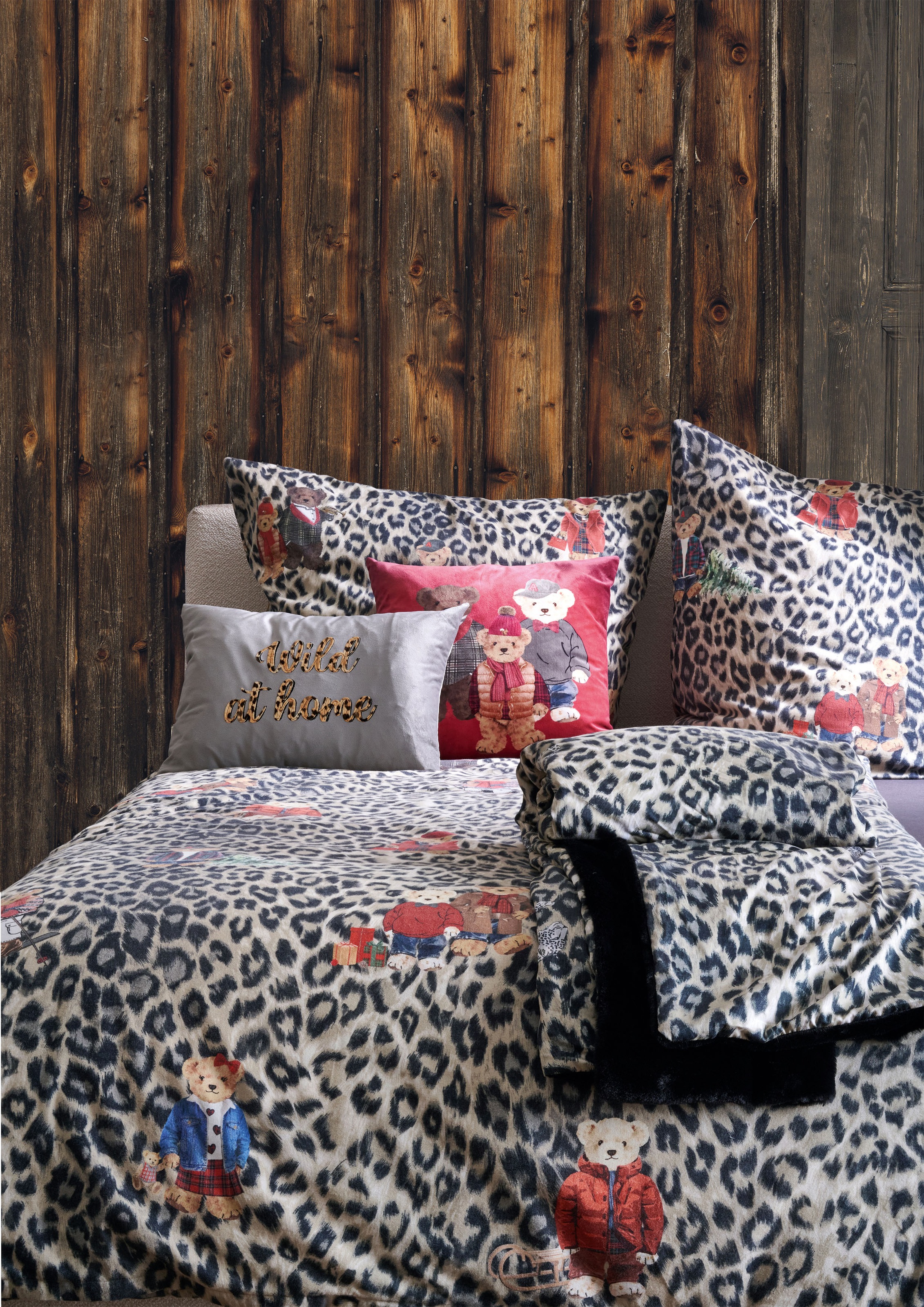 APELT Bettwäsche "Henry Flanell" 2 Stk. Leoprint mit Bärenkindern günstig online kaufen