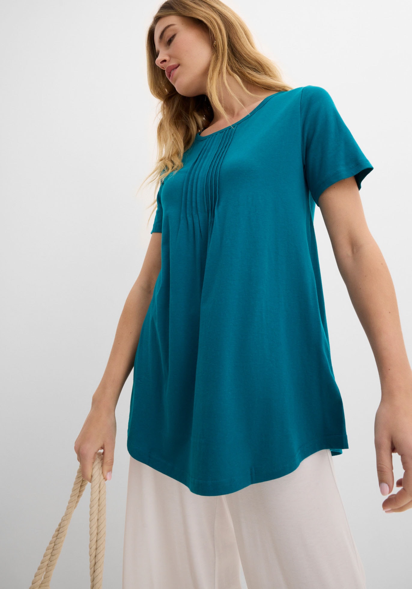 bonprix T-Shirt »T-Shirt in A-Linien-Form, kurzarm« dezente A-Linie, Kurzarm, aus Baumwolle und Viskose