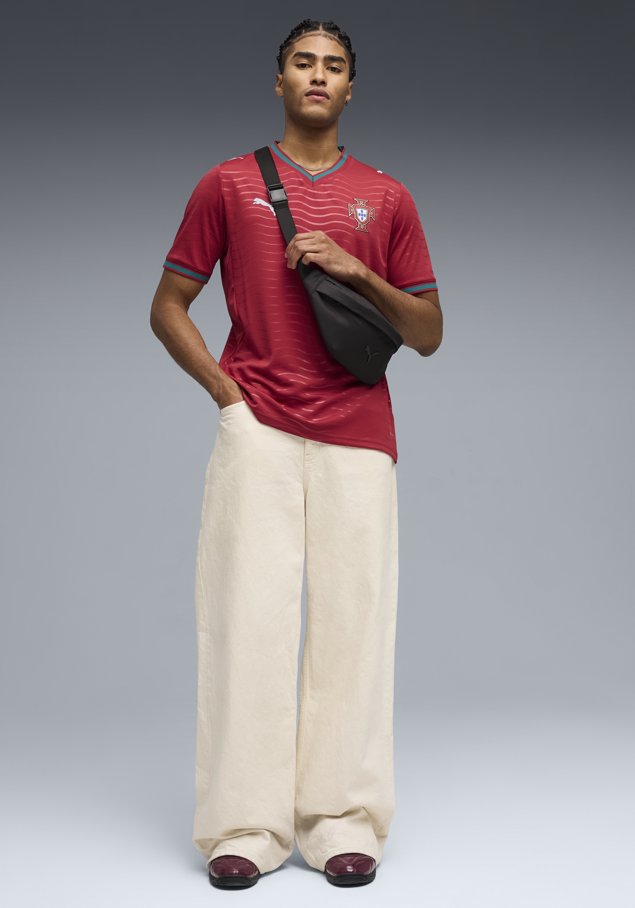 PUMA Fußballtrikot »FPF HOME JERSEY REPLICA« Kurzarm-Design, Rundhalsausschnitt, mit DryCELL-Technologie