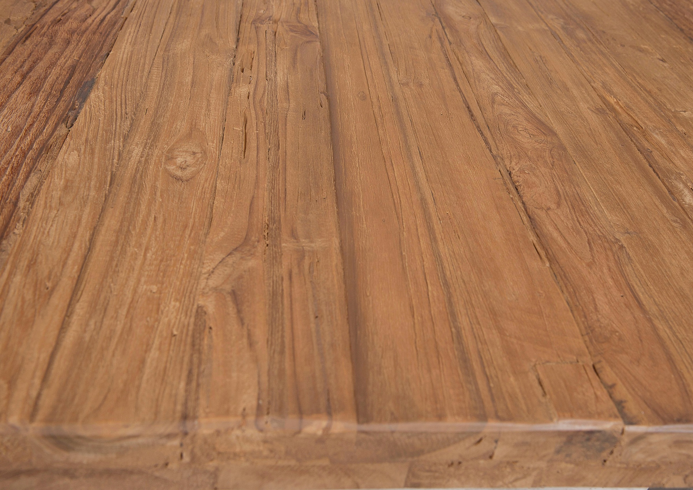 SIT Esstisch, aus recyceltem Holz