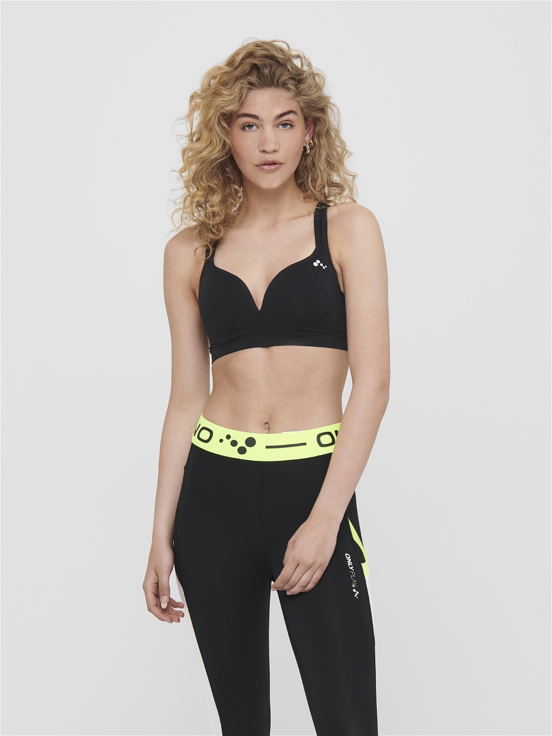 ONLY Play Sport-BH »ONPMARTINE CIR SPORTS BRA«, mit eingearbeiteten Cups - seamless