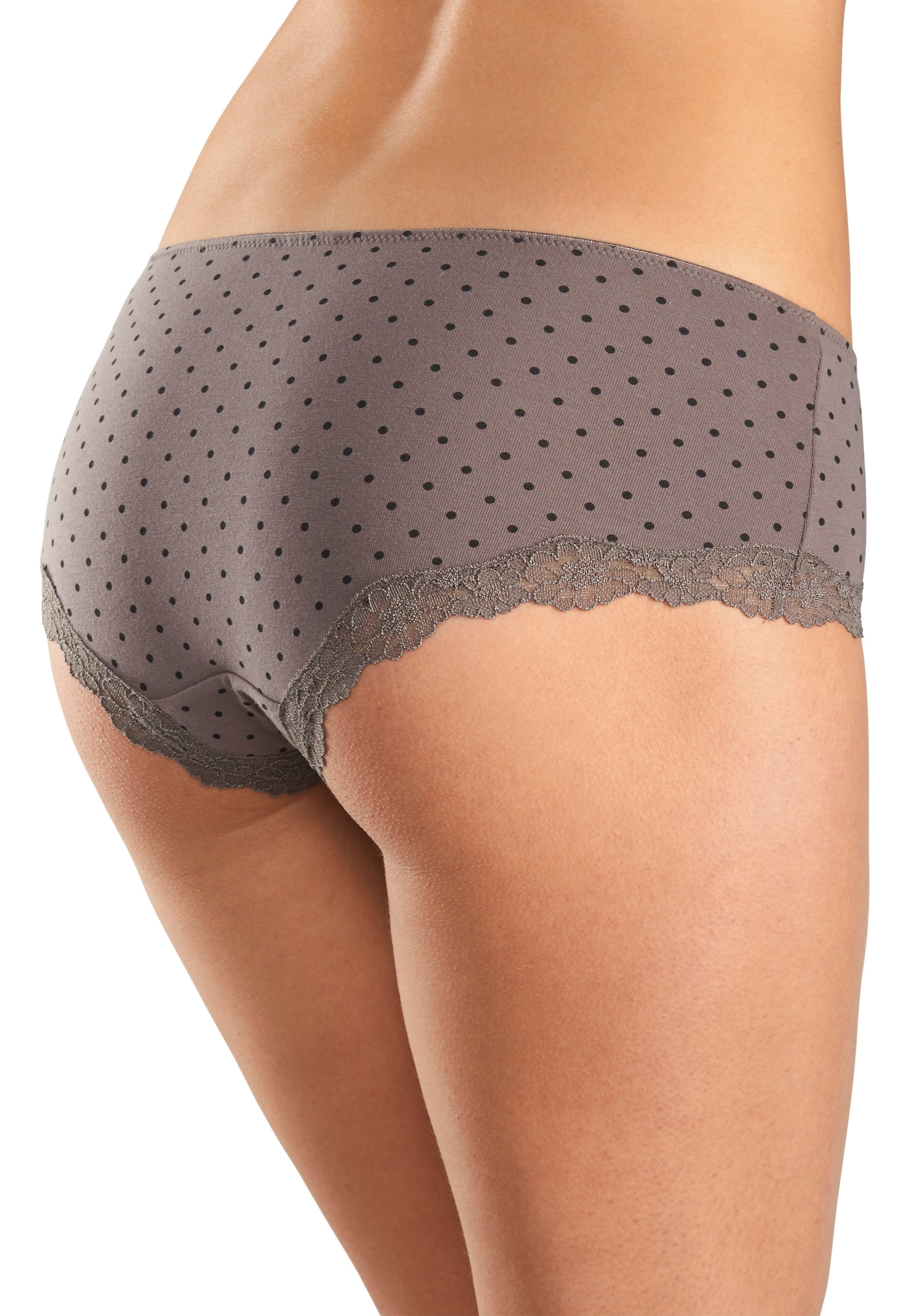 LASCANA Panty, (3er-Pack), aus elastischer Baumwolle mit zarter Spitze