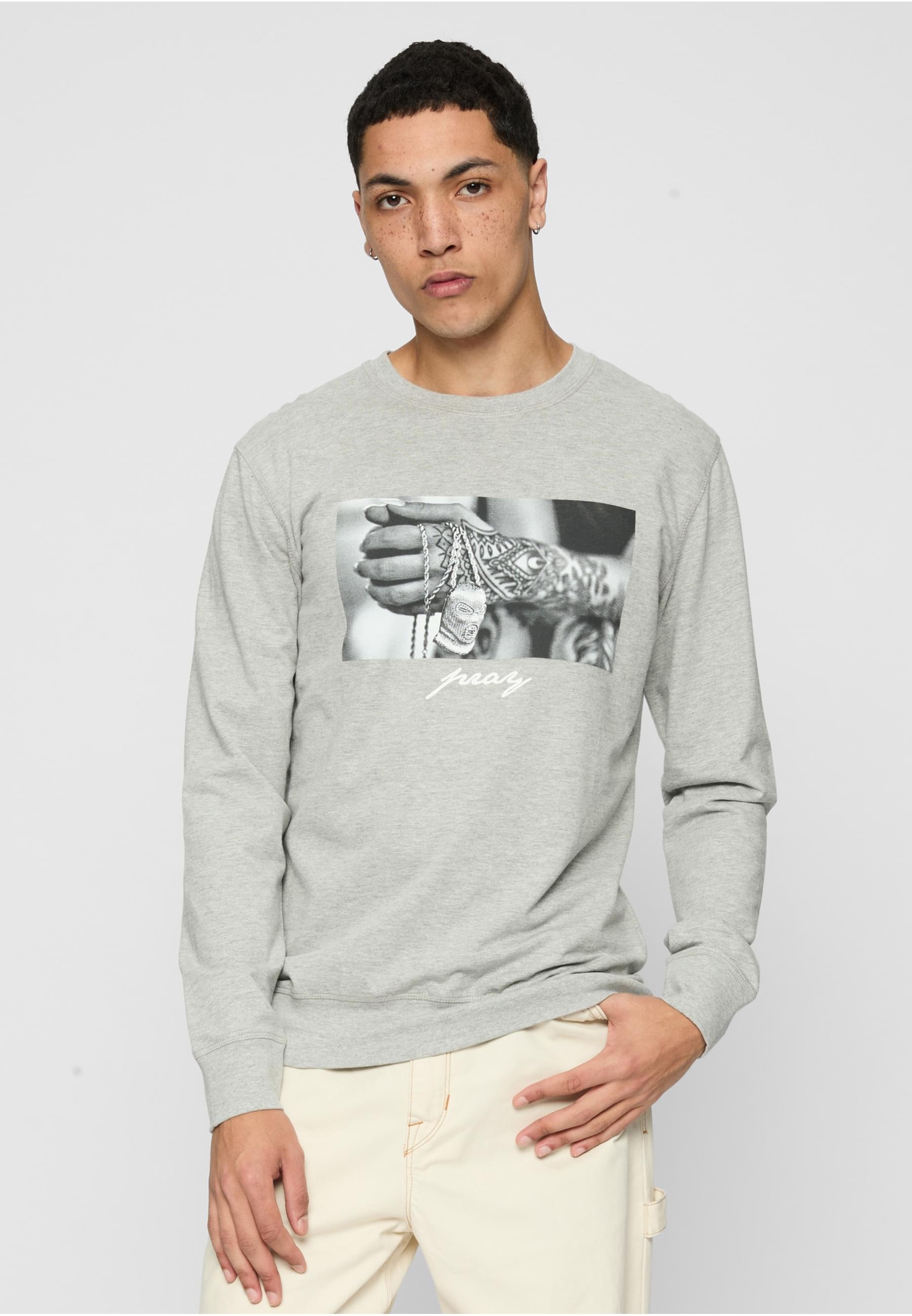 MisterTee Rundhalspullover »MisterTee Herren Pray 2.0 Crewneck«, (1 tlg.)
