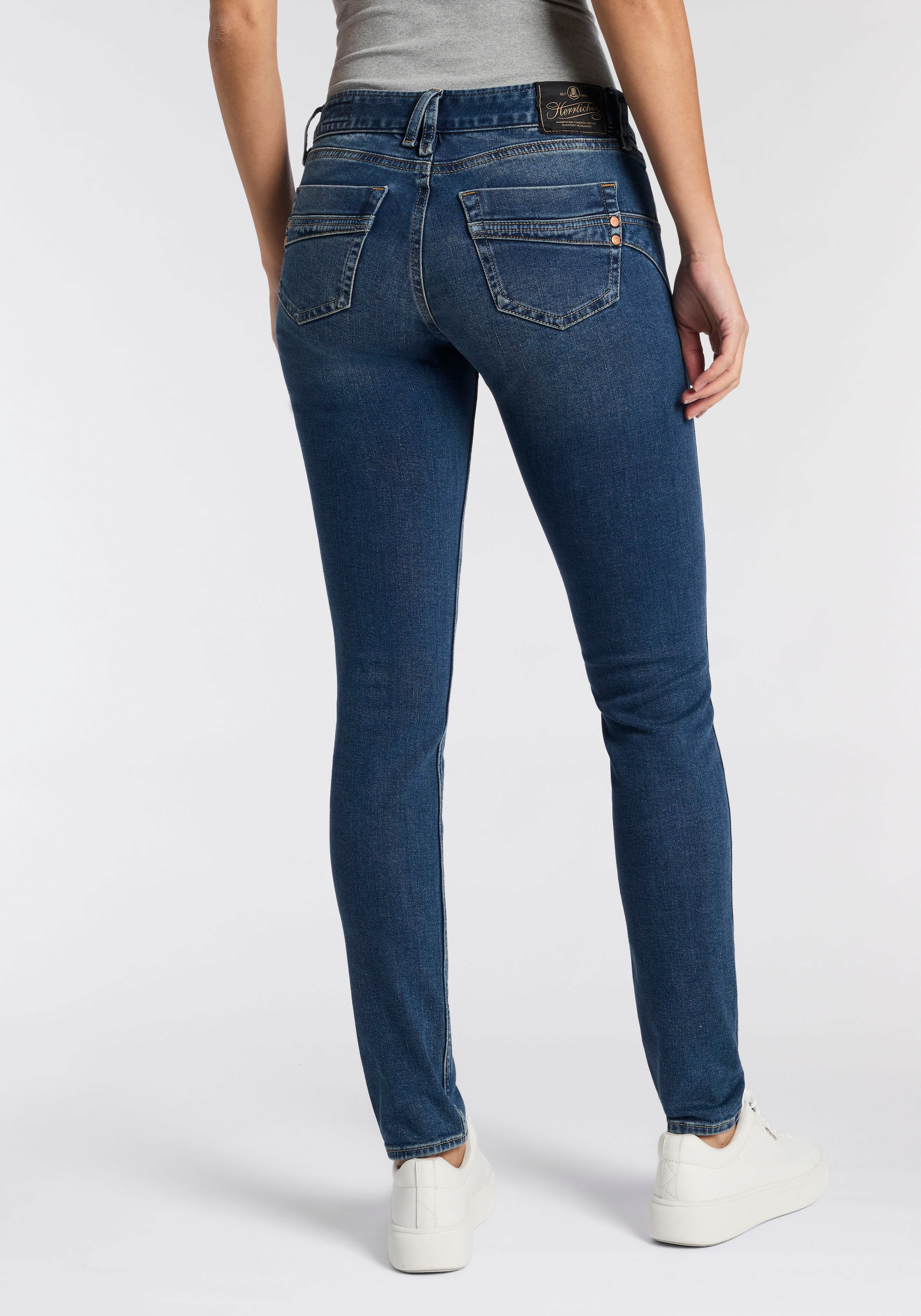 Herrlicher Slim-fit-Jeans »Touch Slim Denim Cashmere Touch« mit besonderer Nahtführung, Mid Waist
