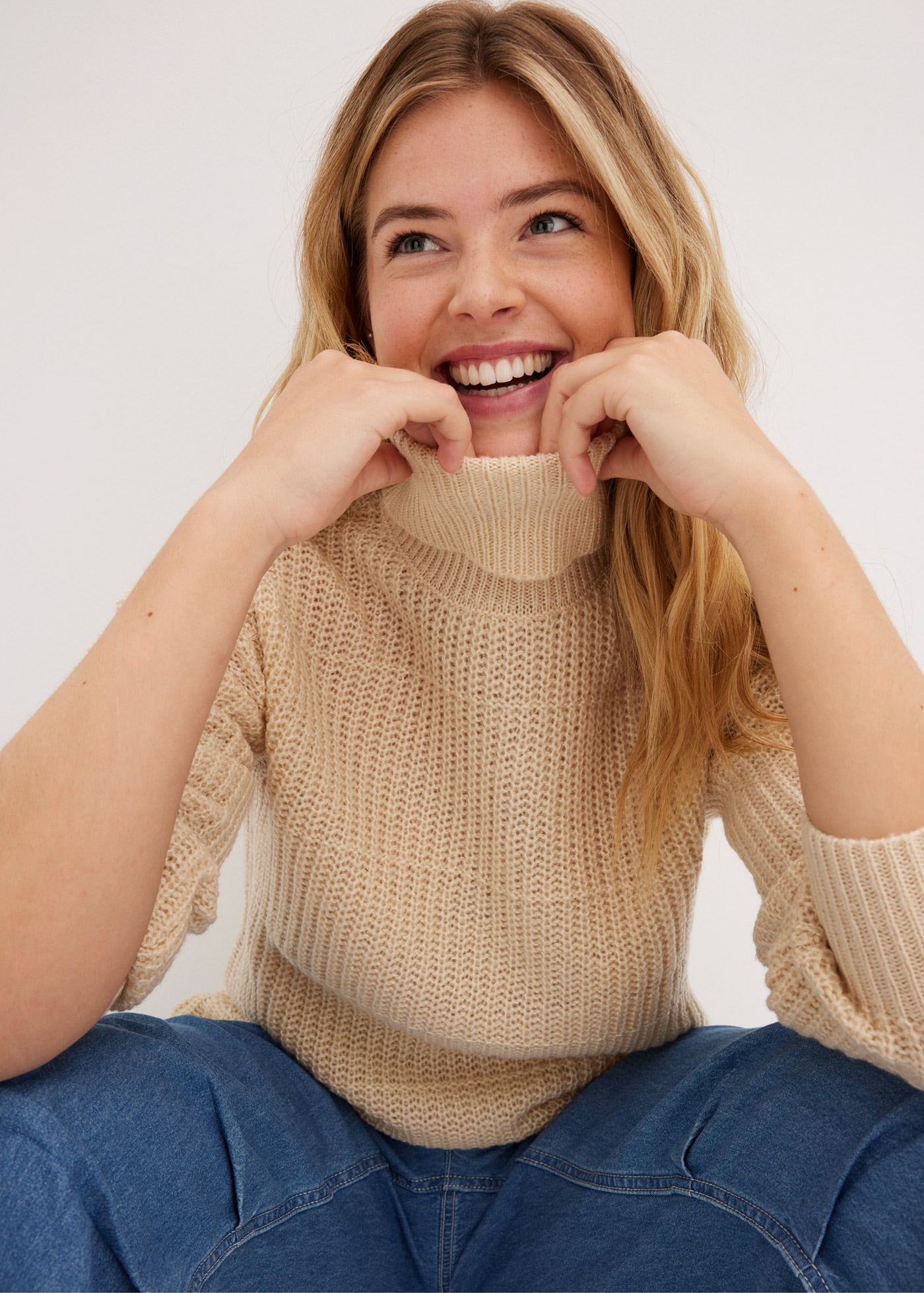 bonprix Rollkragenpullover aus Polyacryl, mit Rollkragen, für kühle Tage, lässige Passform