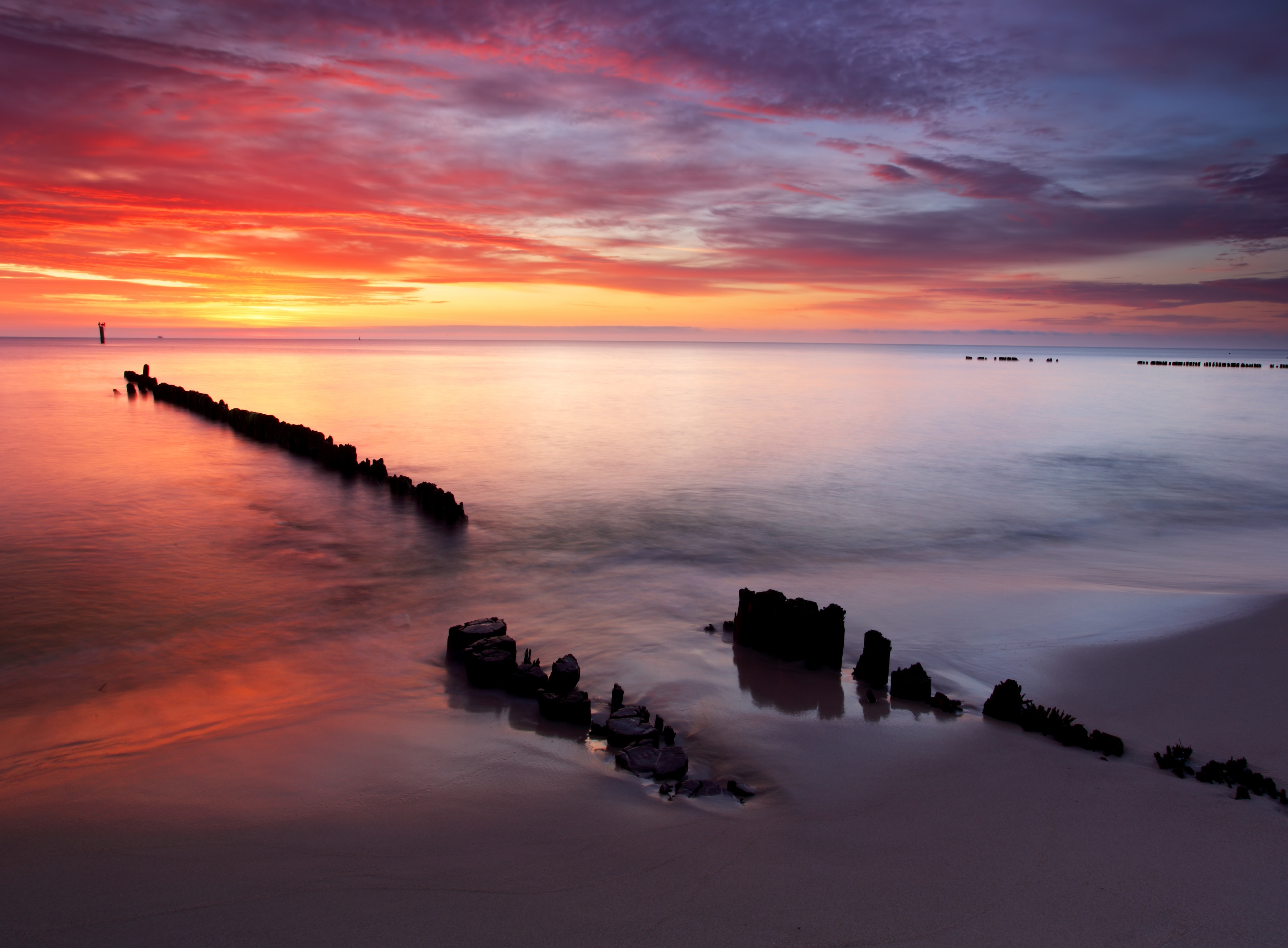 Papermoon Fototapete "Baltic Sunrise" glatt