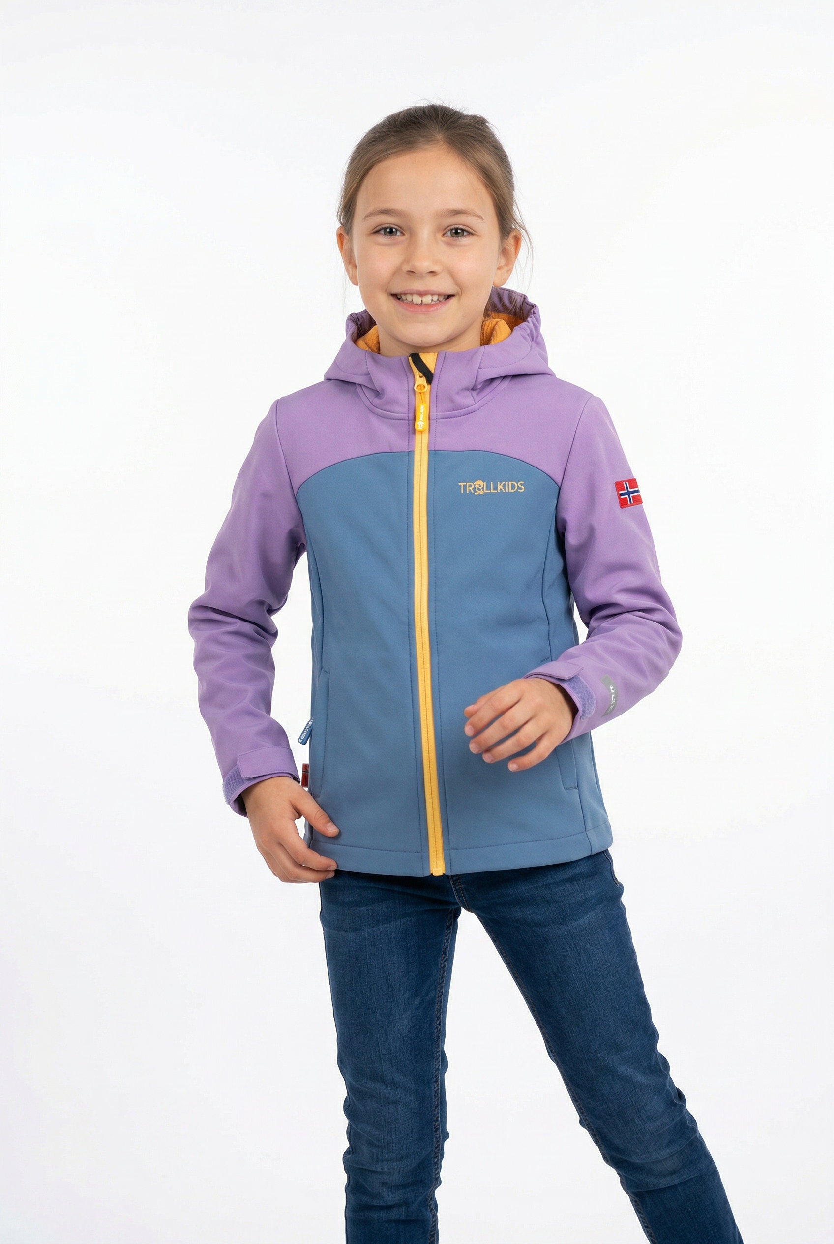 TROLLKIDS Softshelljacke "Girls Kristiansand Jacket XT" wasserabweisend, mit zwei Hüfttaschen mit Reißverschluss