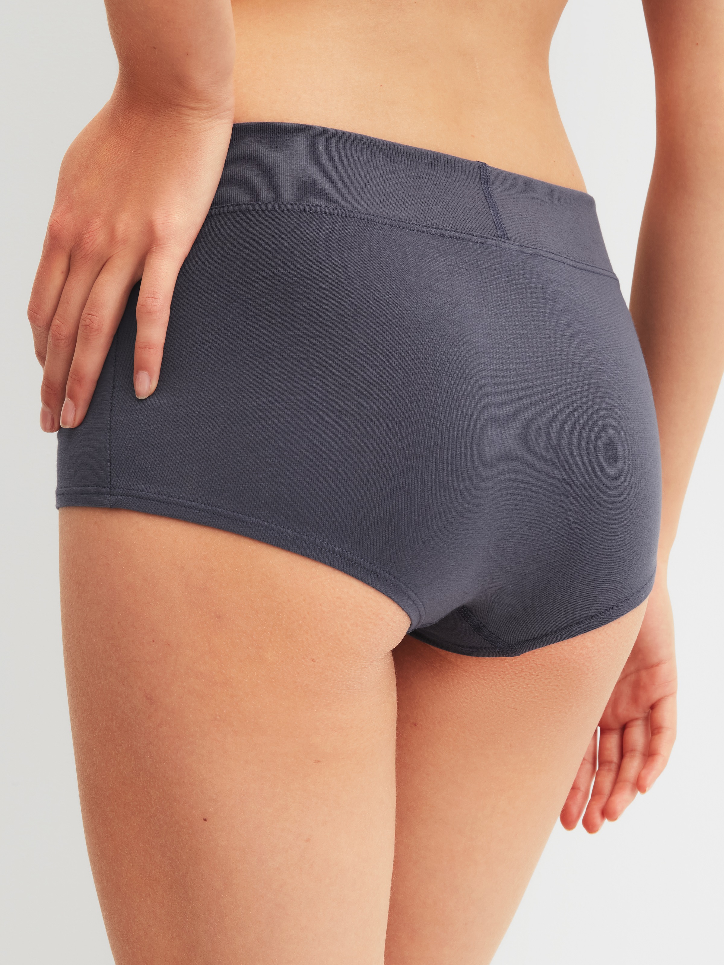 Thumbnail - CALIDA Panty "Elastic" mit breitem Elastikbund, sportlicher Look, Single Jersey-Qualität