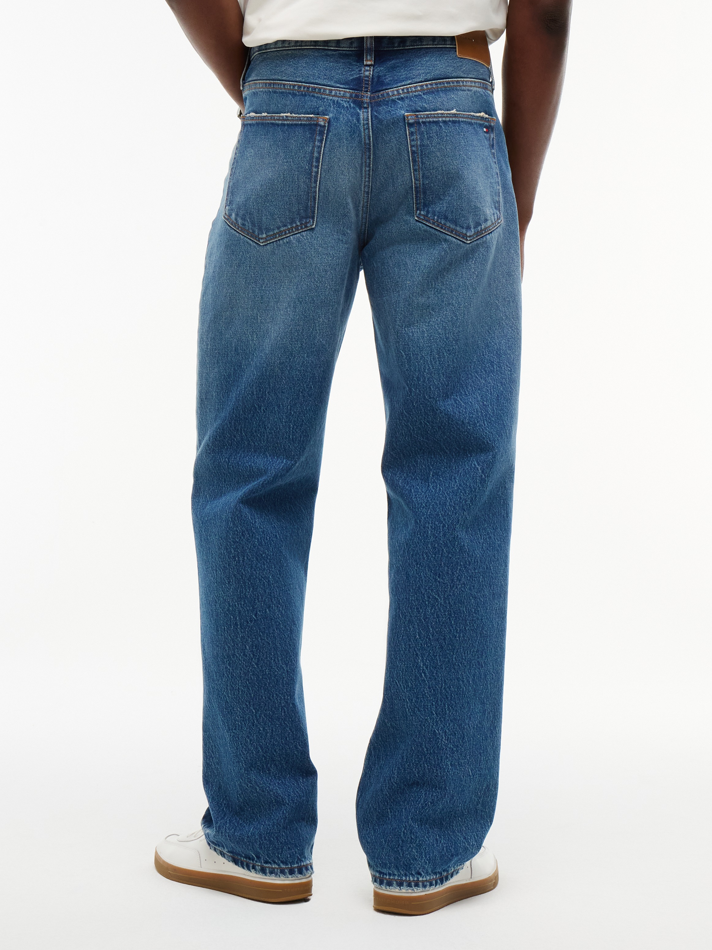 Tommy Hilfiger Straight-Jeans »RIVER RELAXED CHARLIE BLUE« aus Baumwoll-Denim, Relaxed Fit