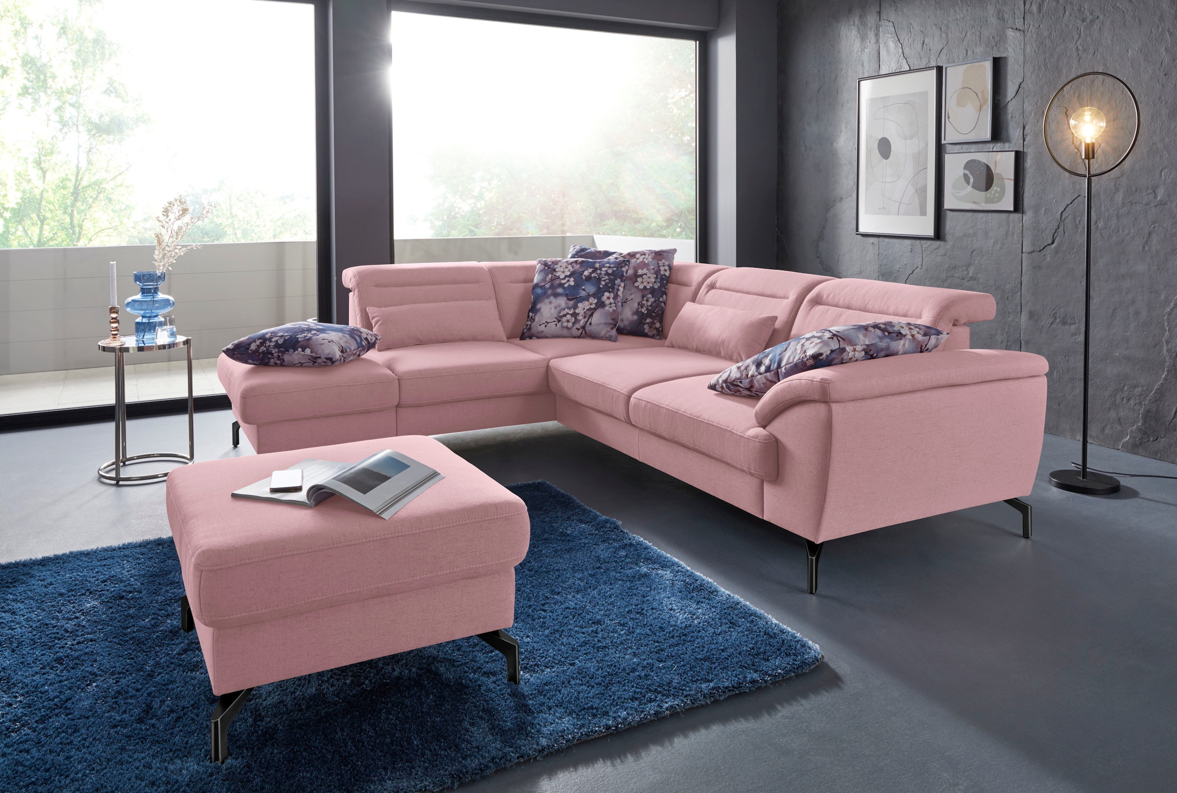 sit&more Ecksofa "Percy L-Form" 15 cm Fußhöhe, Sitztiefenverstellung, wahlweise in 2 Fußfarben