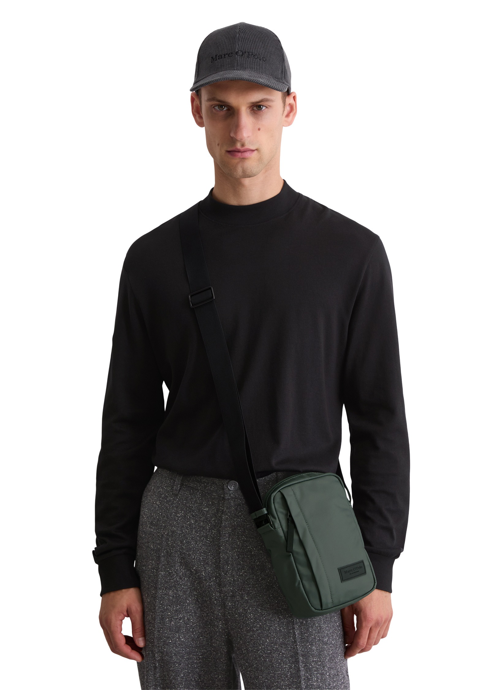 Marc O'Polo Umhängetasche »aus recyceltem Material«