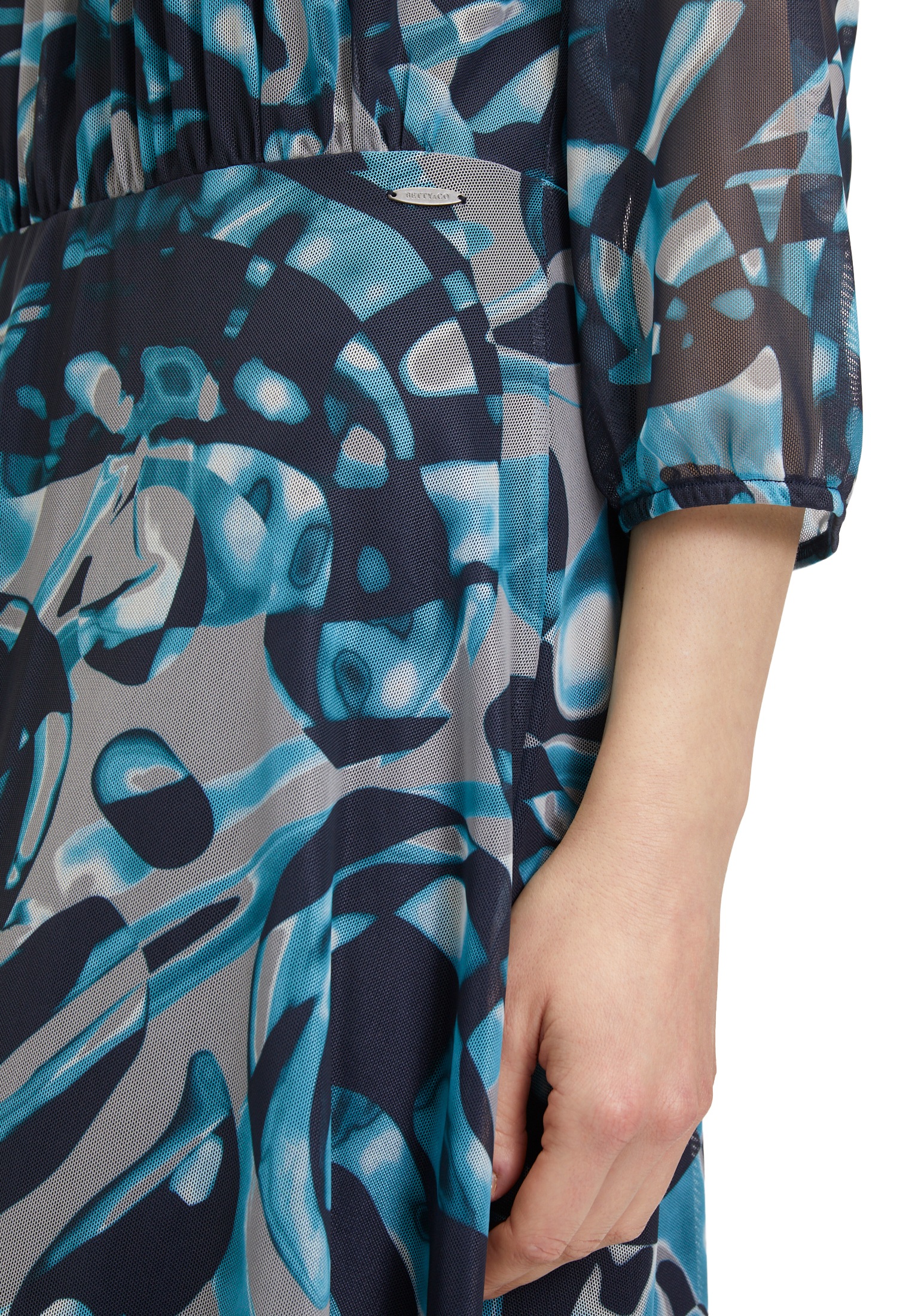 Betty&Co Sommerkleid »Betty & Co Damen Freizeitkleid mit 3/4 Arm«, Raffung