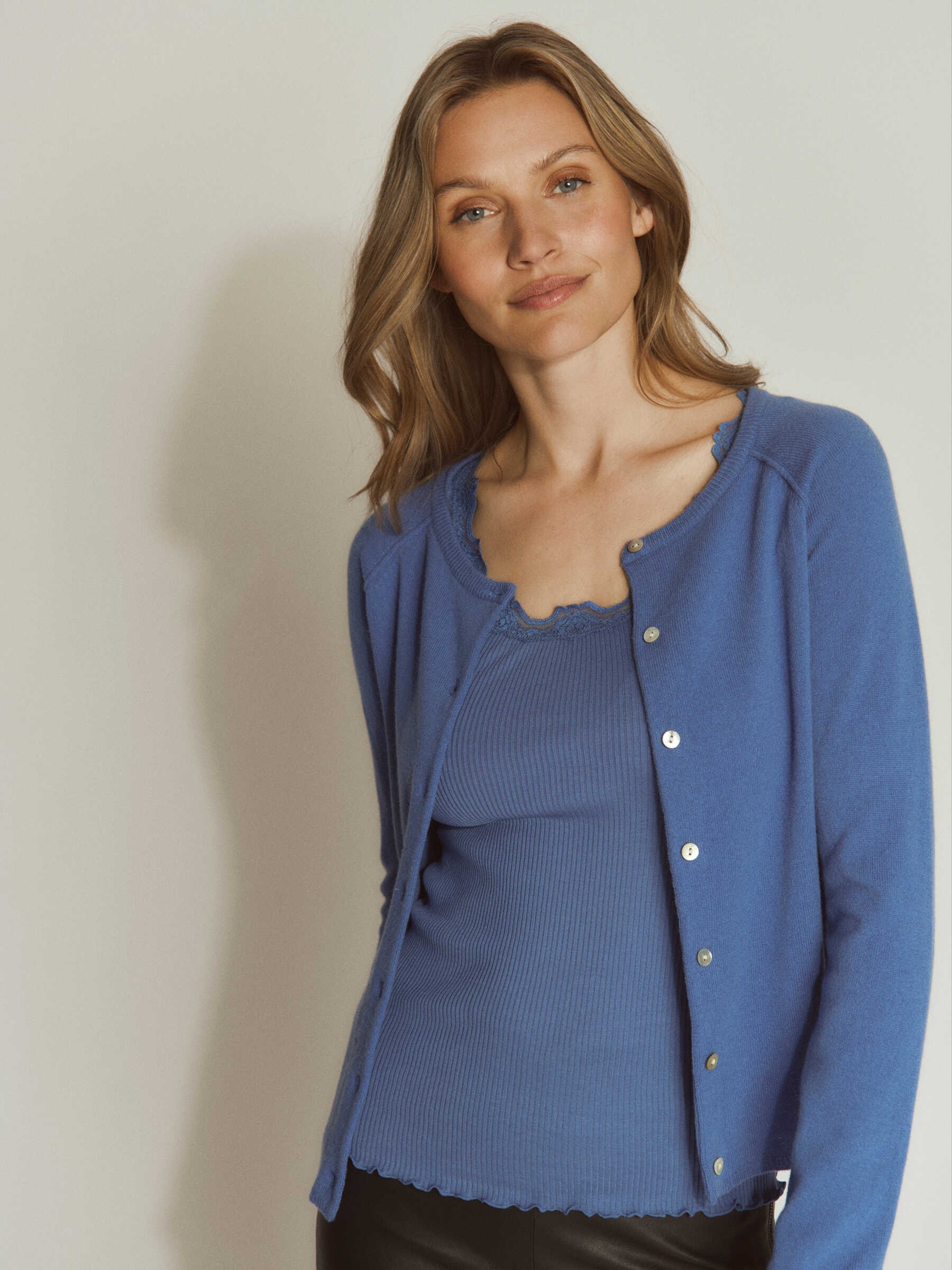 rosemunde Strickjacke "Laica cardigan" mit Rundhalsausschnitt, Woll-Kaschmi günstig online kaufen