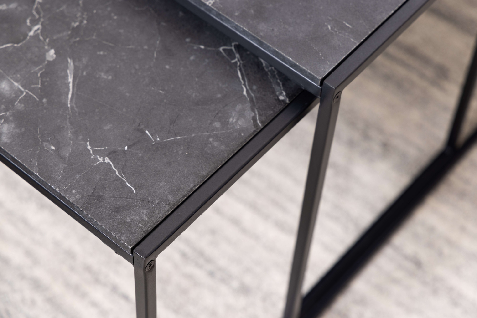 ACTONA GROUP Beistelltisch »Infinity«, (Set, 3 Stück), Satz mit Tischen, Schlittenbeine aus schwarzem Metall, (Set, 2 st)