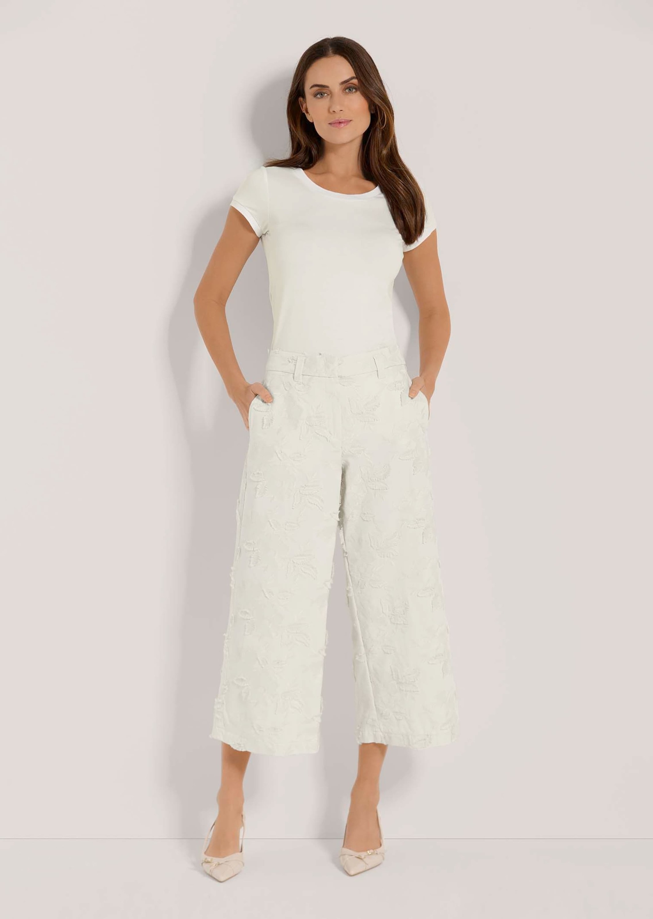 MADELEINE Culotte "Hose Weite Bügelfaltenhose mit Stickerei" günstig online kaufen