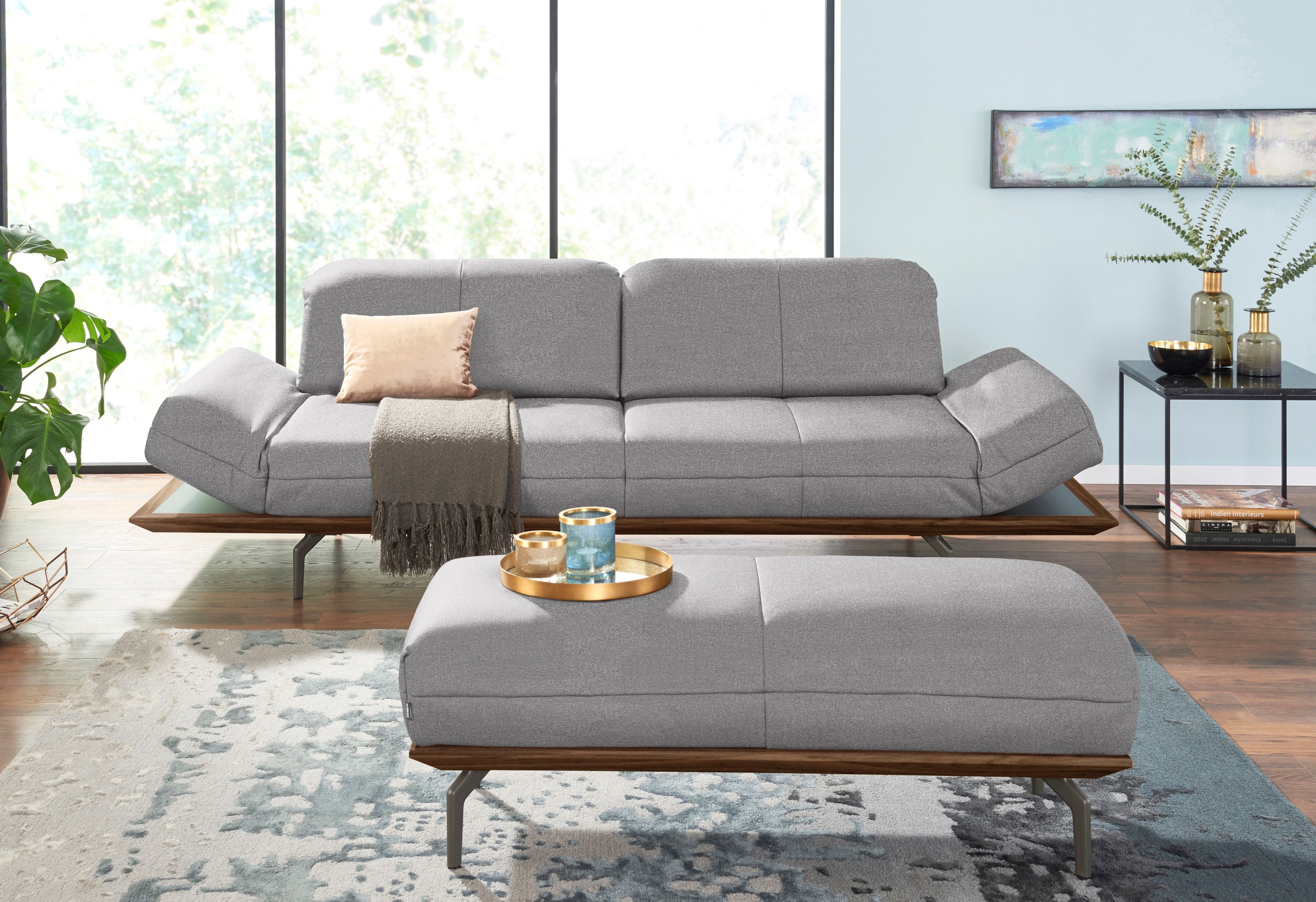 Creation BY ROLF BENZ 4-Sitzer »CR.420, Designsofa, Loungesofa«, in 2 Qualitäten, Holzrahmen in Eiche Natur oder Nußbaum, Breite 252 cm