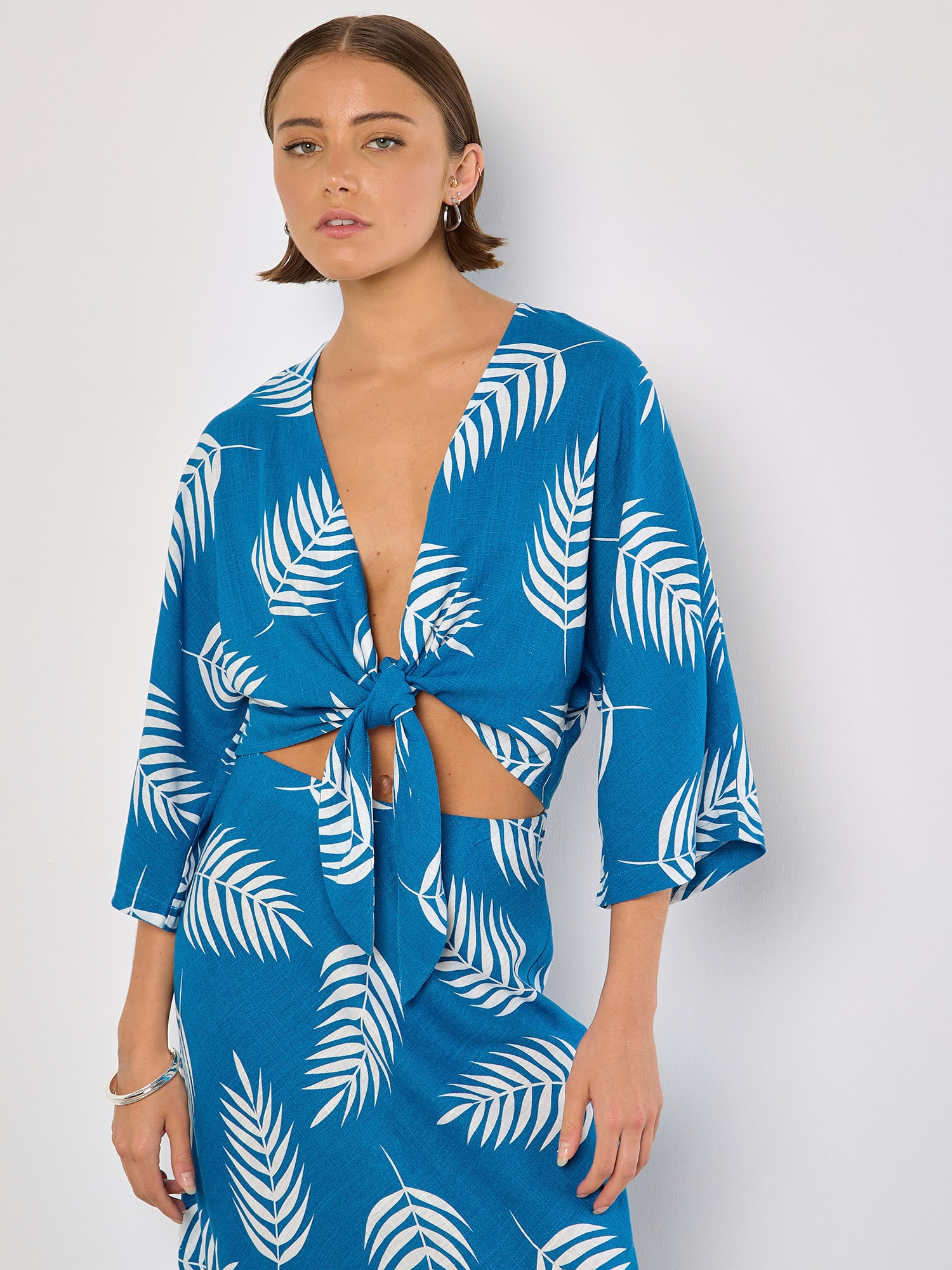 Apricot Crop-Top "Batwing-Top mit kurzen Ärmeln" mit Knotenverschluss