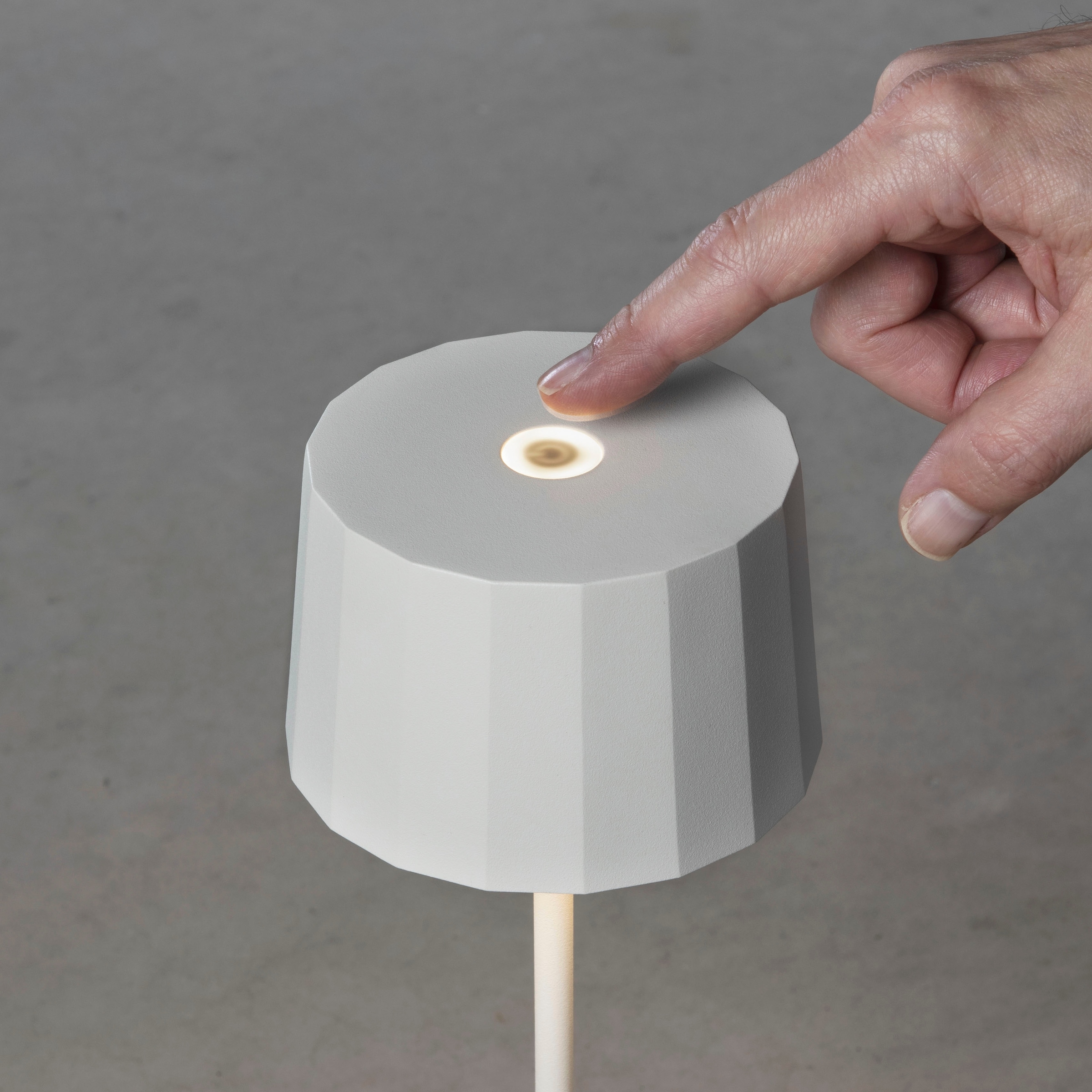 KONSTSMIDE LED Tischleuchte »Positano«, Leuchtmittel LED-Modul | LED fest integriert, Positano LED USB-Tischleuchte, dimmbar