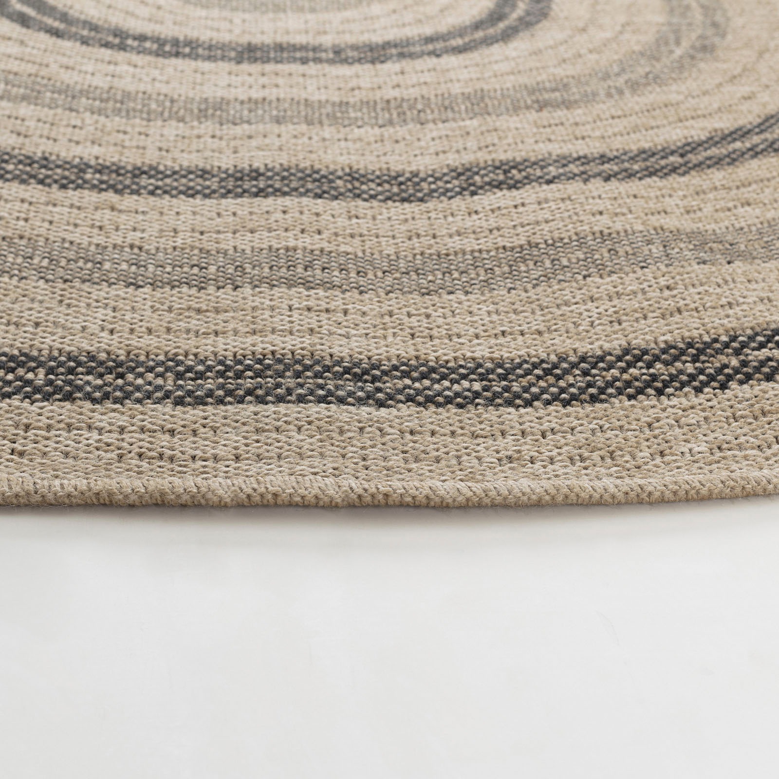 Livabliss Teppich »RYE«, rund, 8 mm Höhe, Teppich In- /Outdoor Boho Jute-Optik, Balkon, Terrasse, Garten, Rund